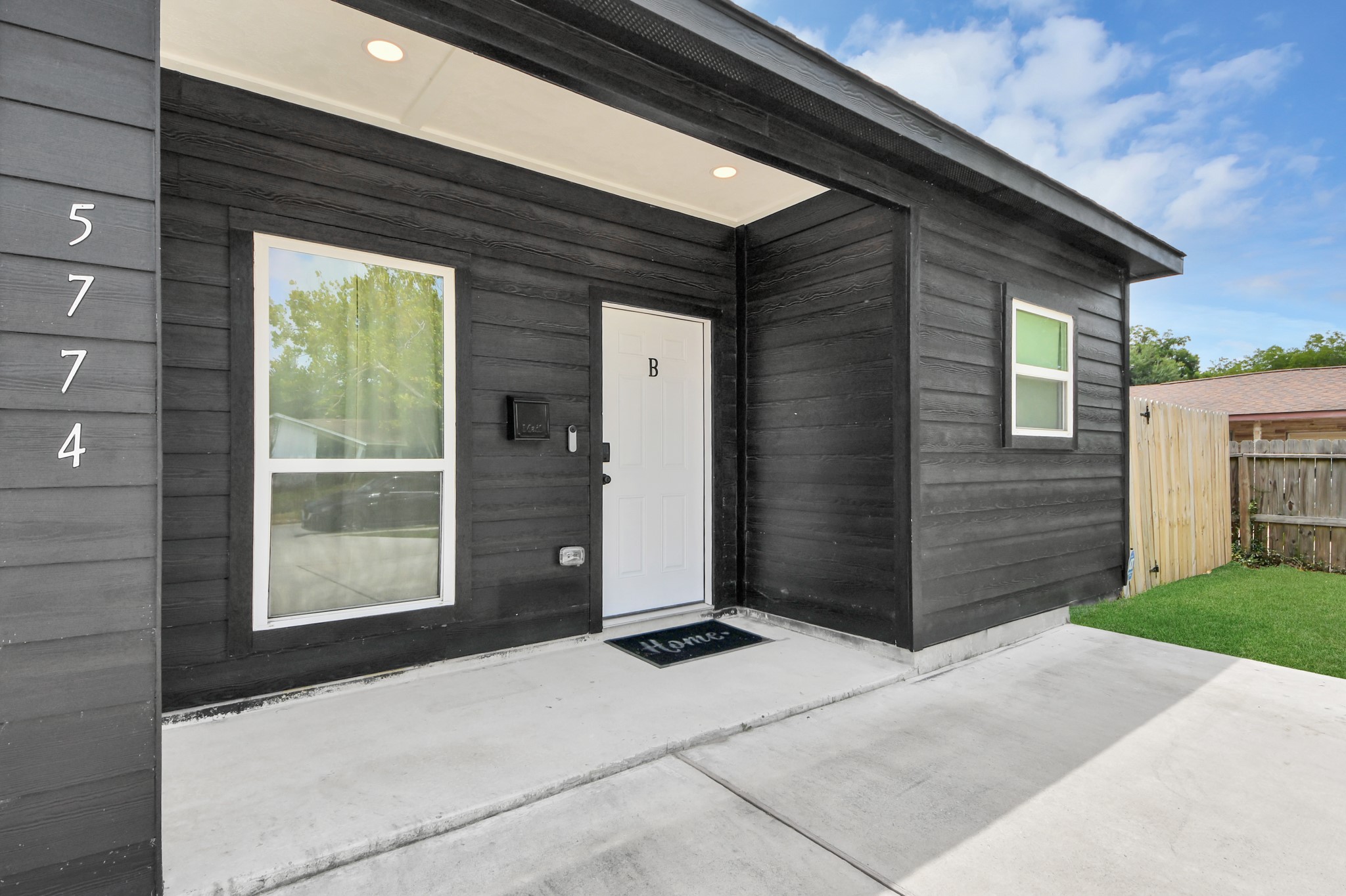 5774 Heron Drive B Property Photo 40