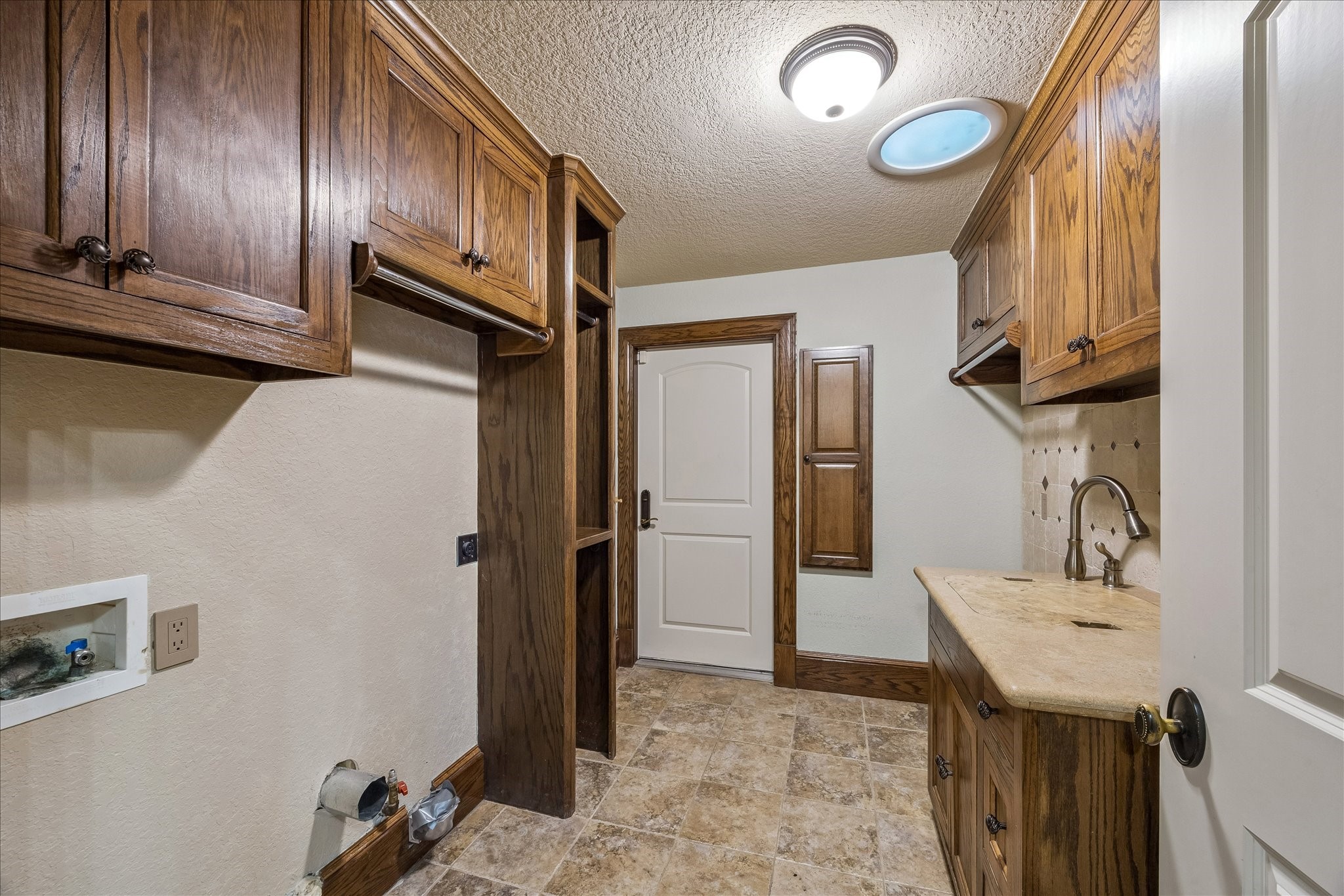 4 Steven Luke Lane Property Photo 19