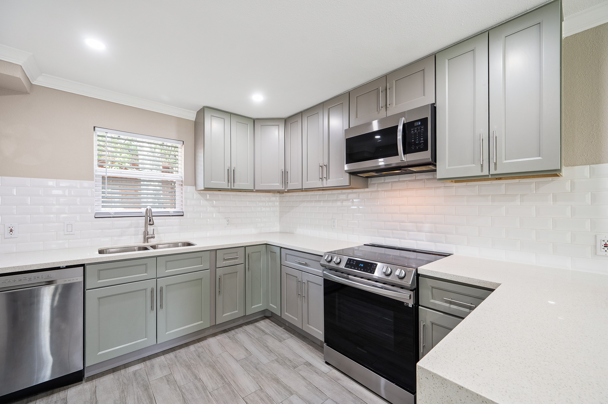 2222 Peppermill Road Property Photo 8