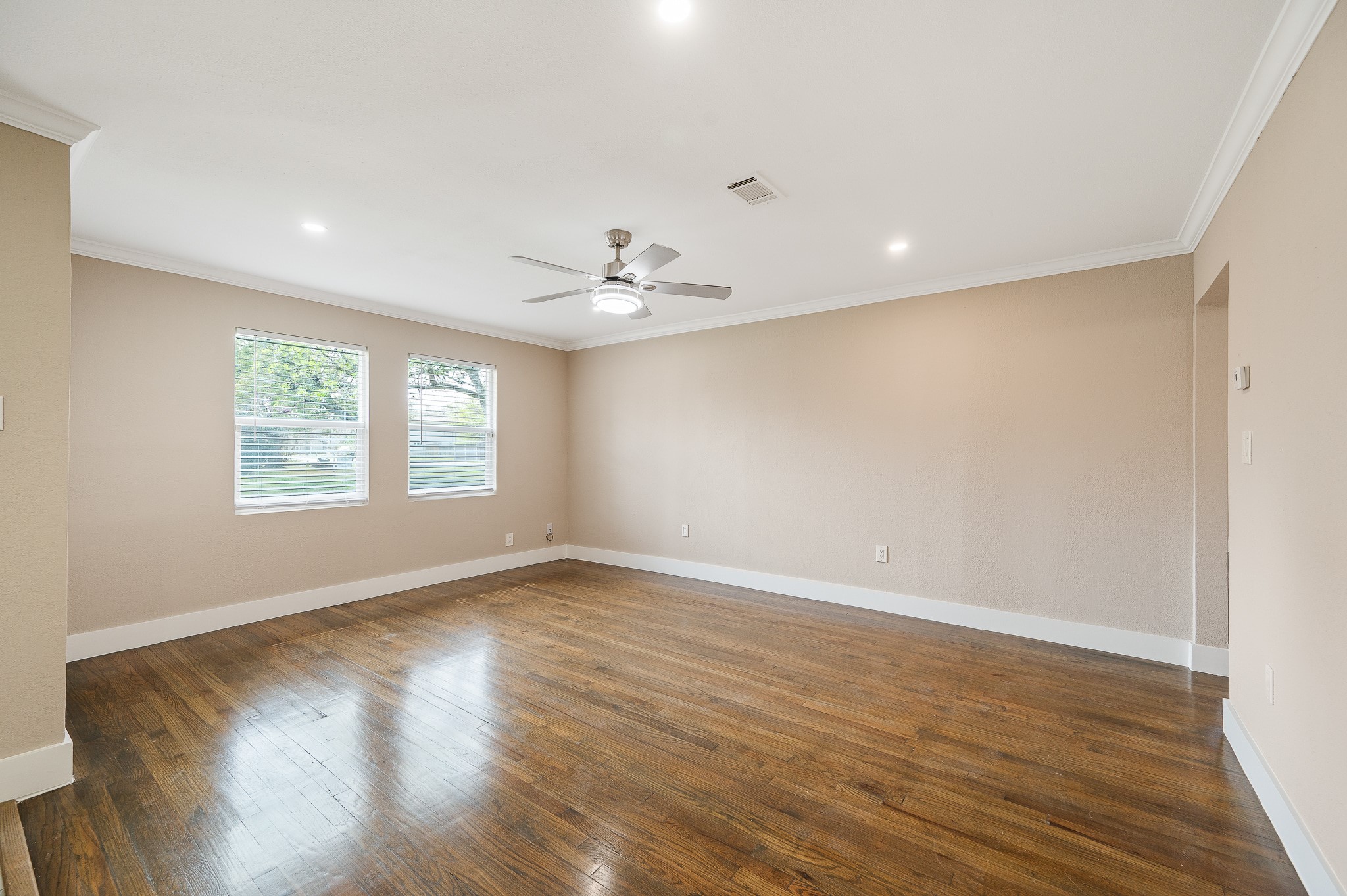 2222 Peppermill Road Property Photo 12
