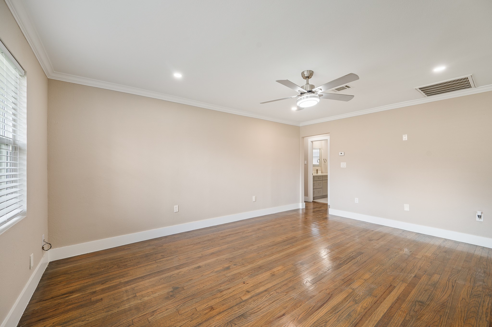 2222 Peppermill Road Property Photo 13