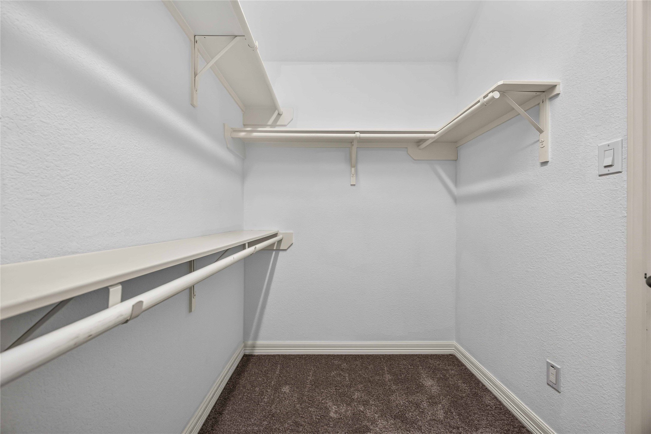 28907 Crested Butte Drive Property Photo 24