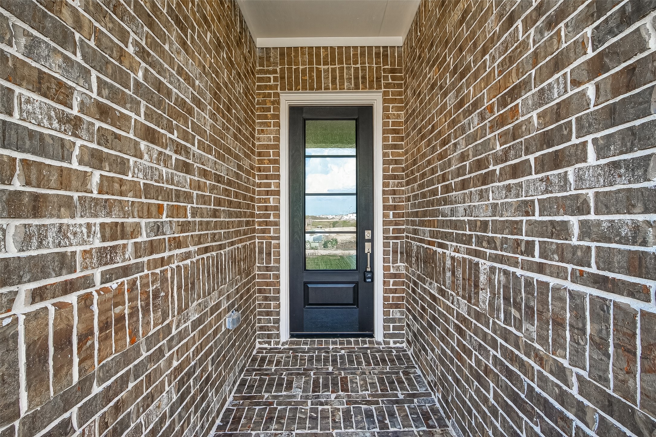 11119 Poplar Tree Dr Property Photo 6