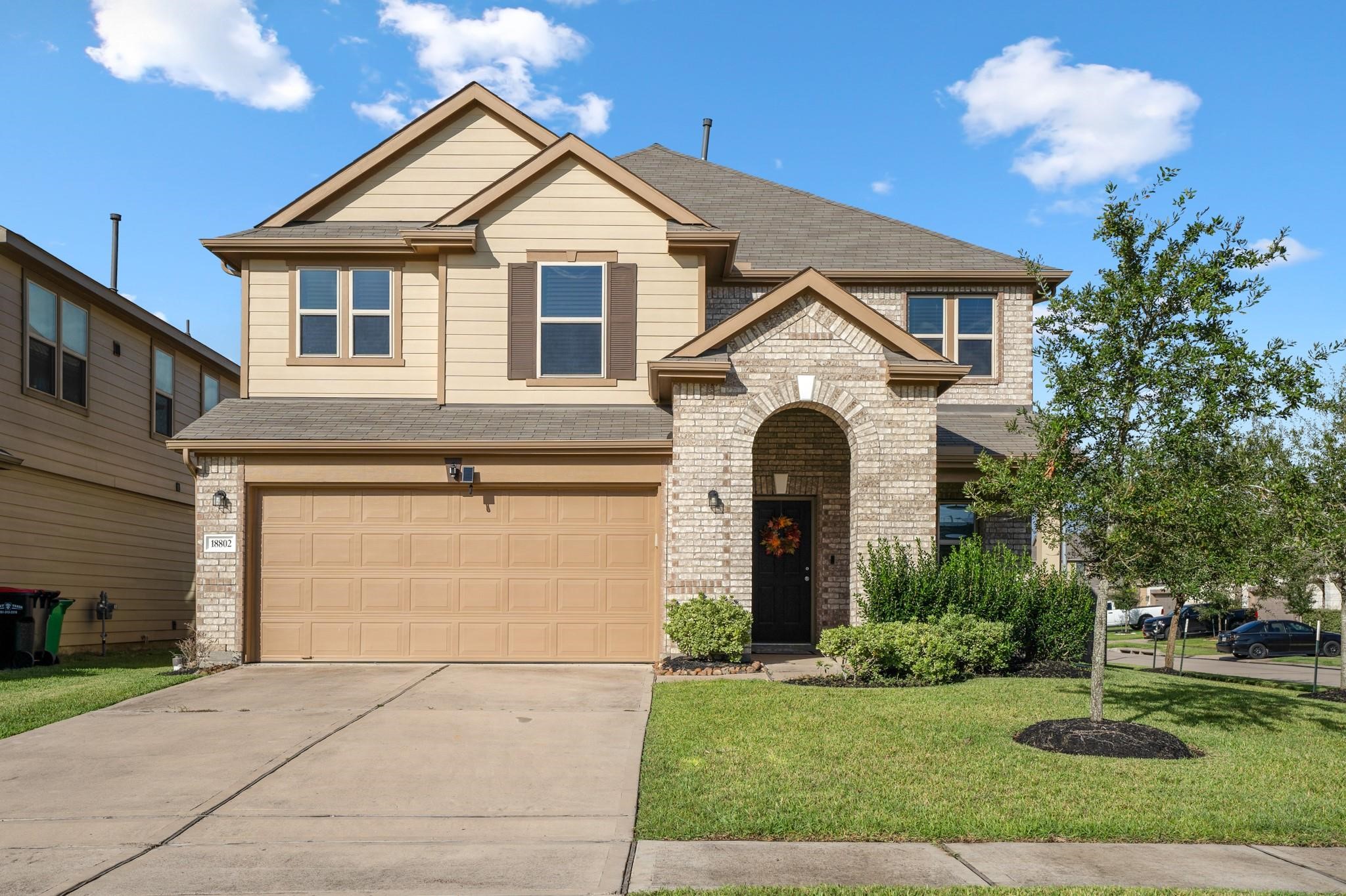 18802 Bailey Oaks Lane Property Photo 1