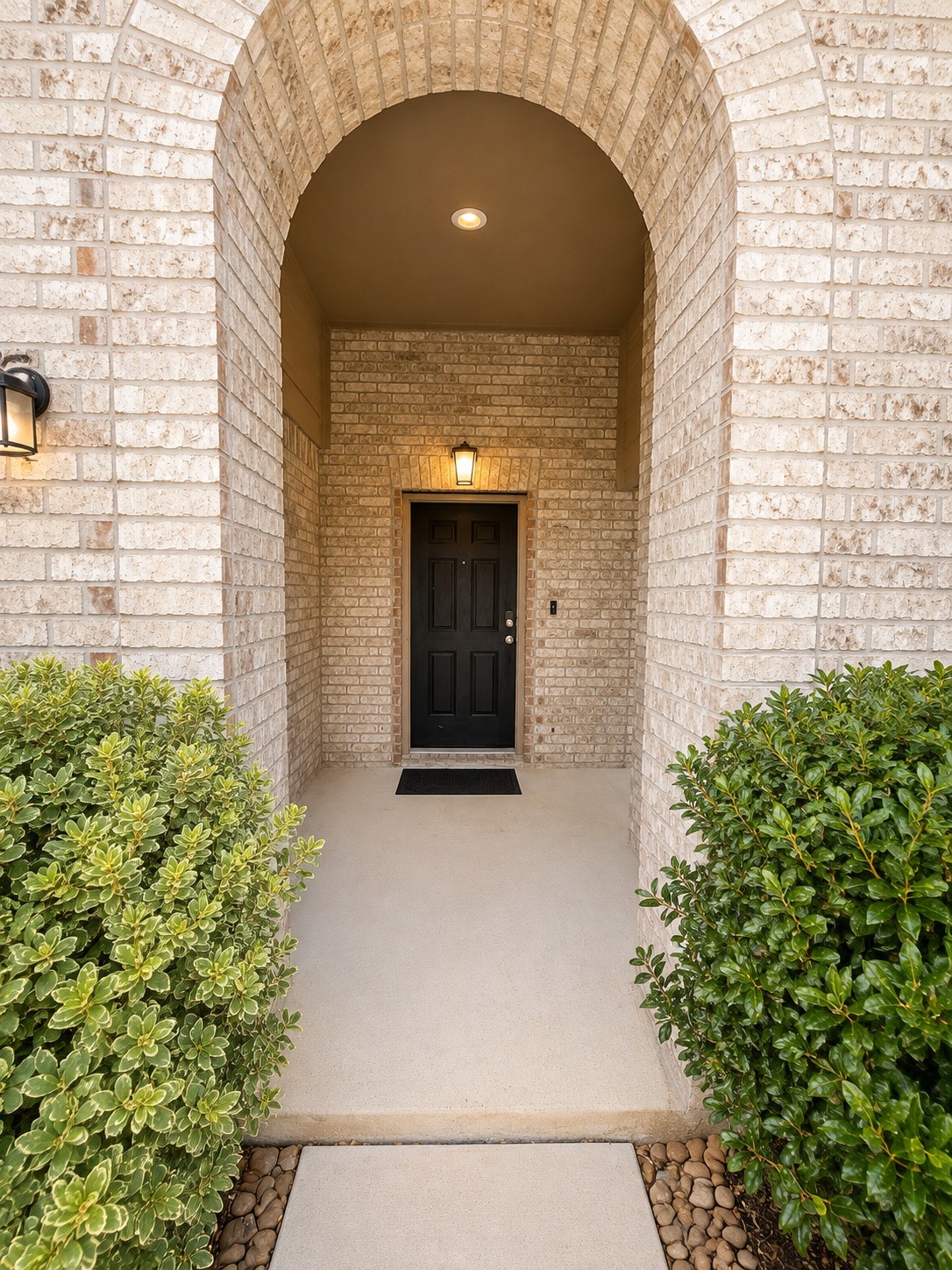 18802 Bailey Oaks Lane Property Photo 3