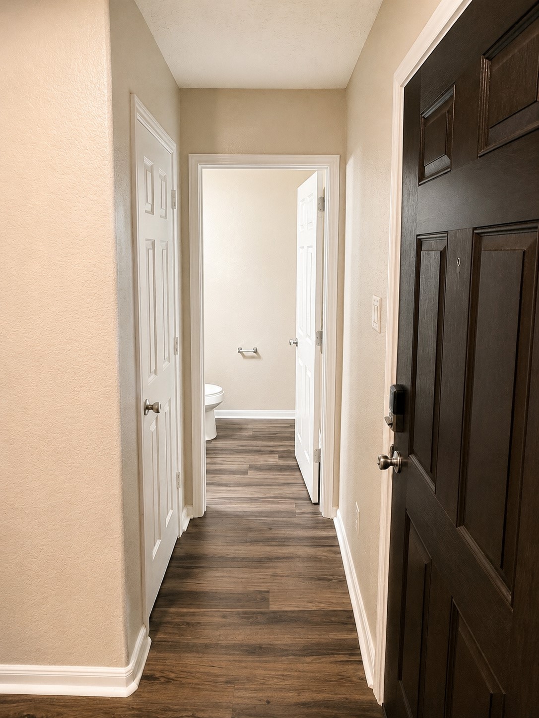 18802 Bailey Oaks Lane Property Photo 5
