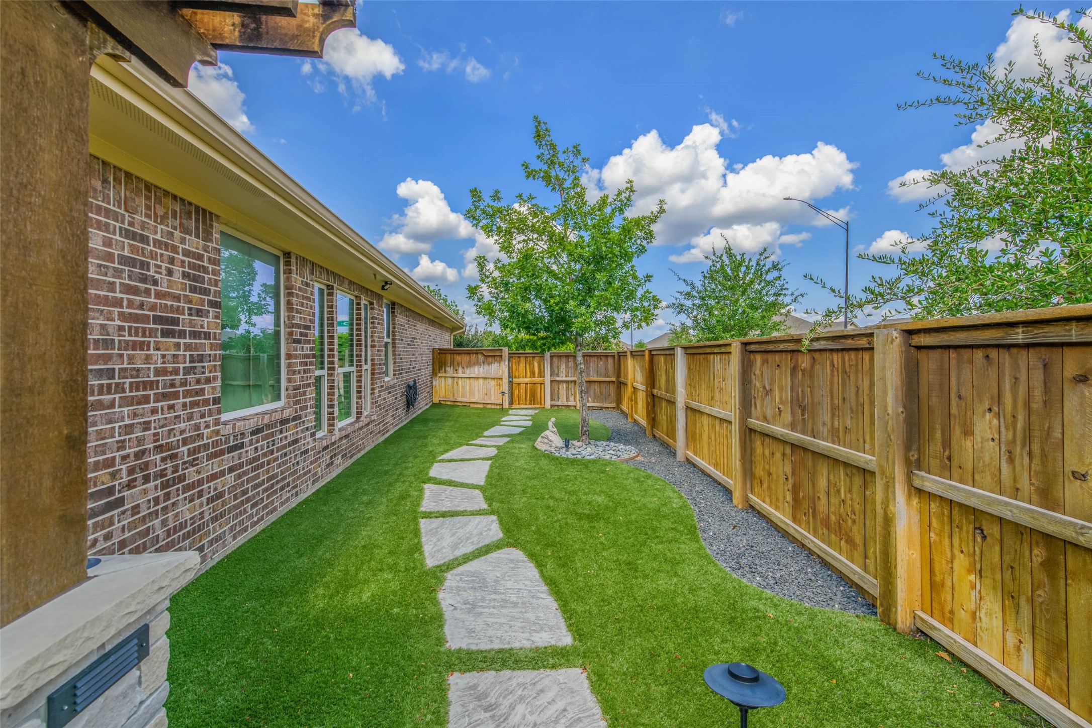 4001 Dunlap Loop Property Photo 45