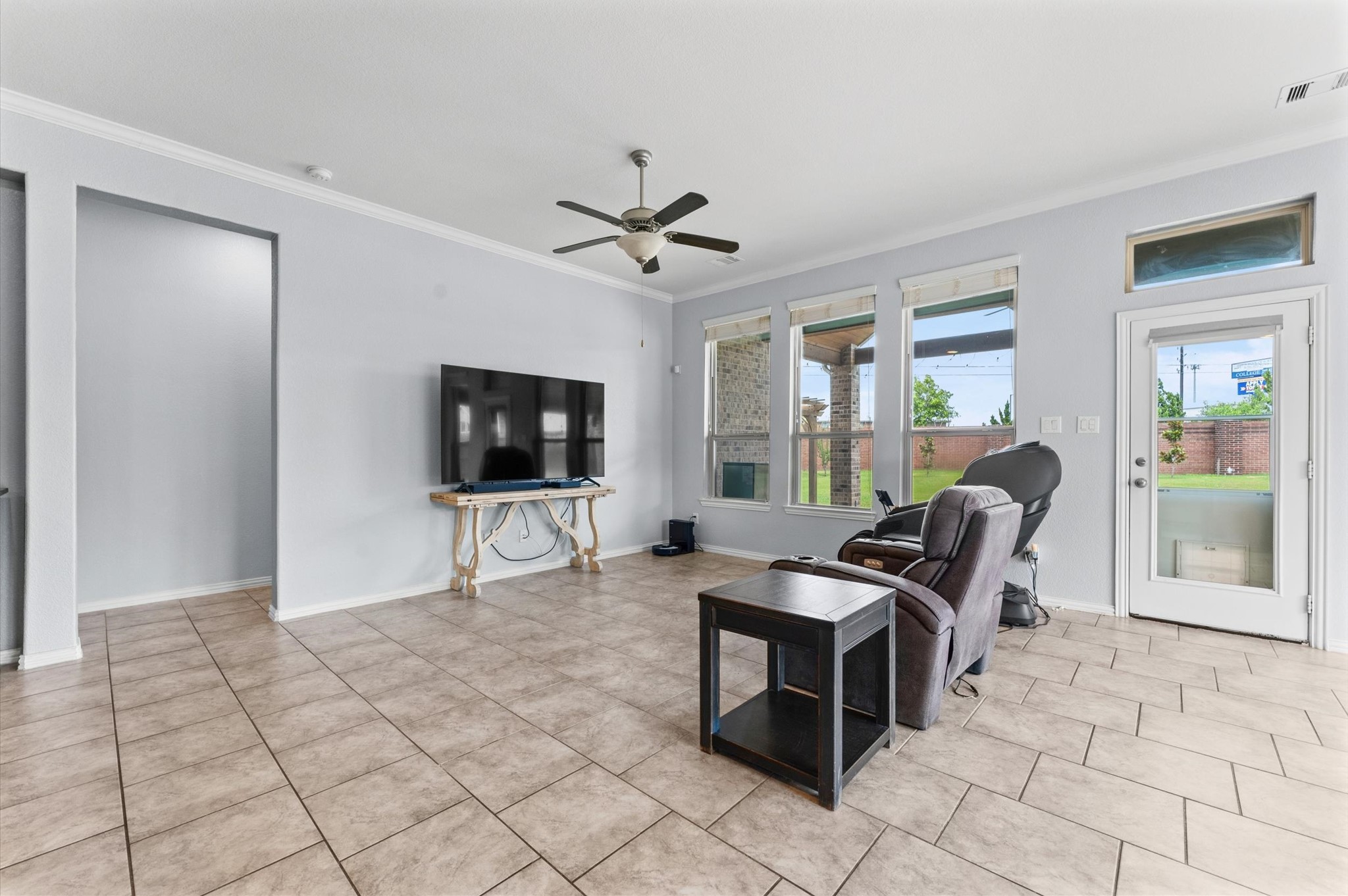 18302 Rowand Path Property Photo 13