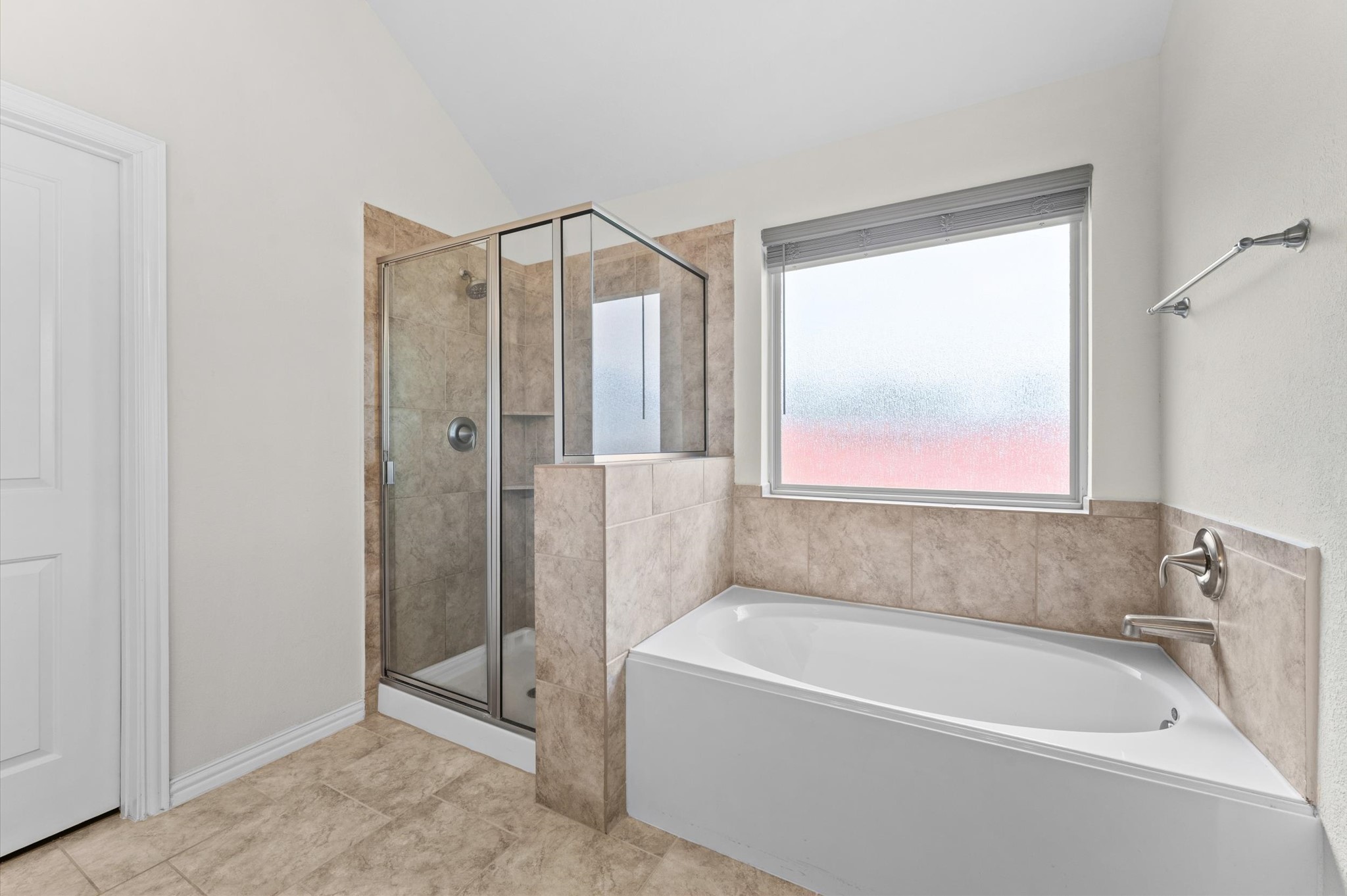 18302 Rowand Path Property Photo 15