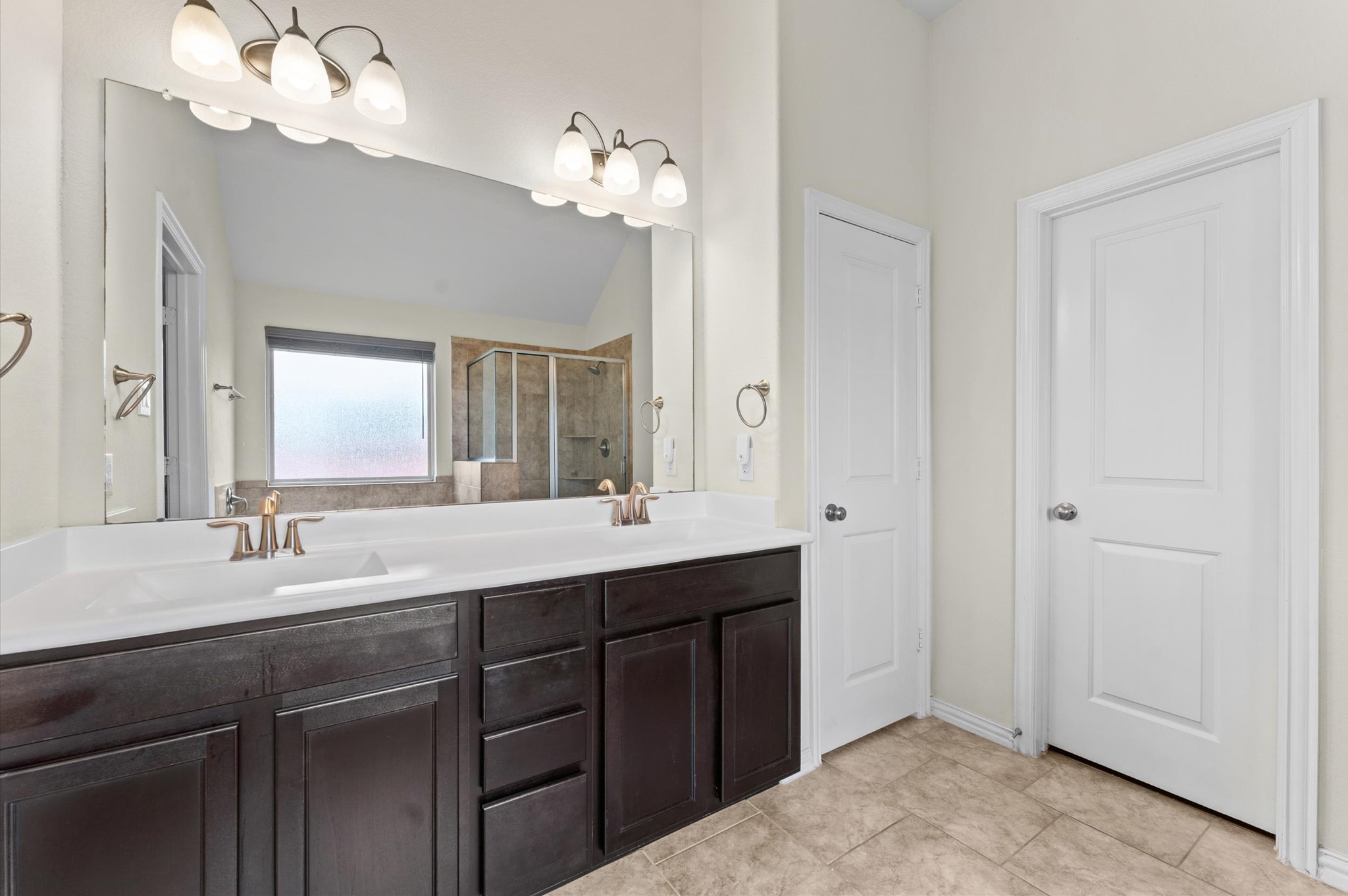 18302 Rowand Path Property Photo 16