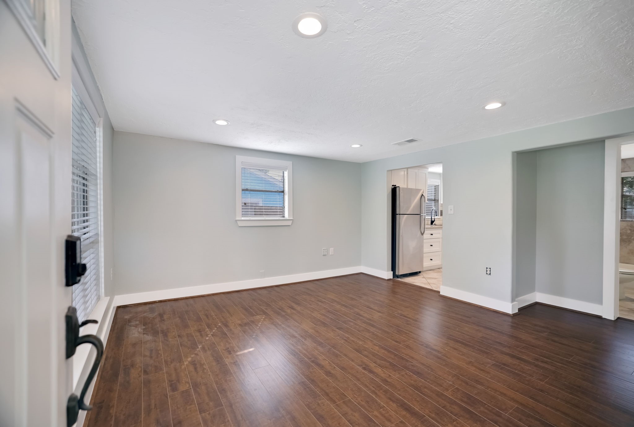 202 Fannin Street Property Photo 11