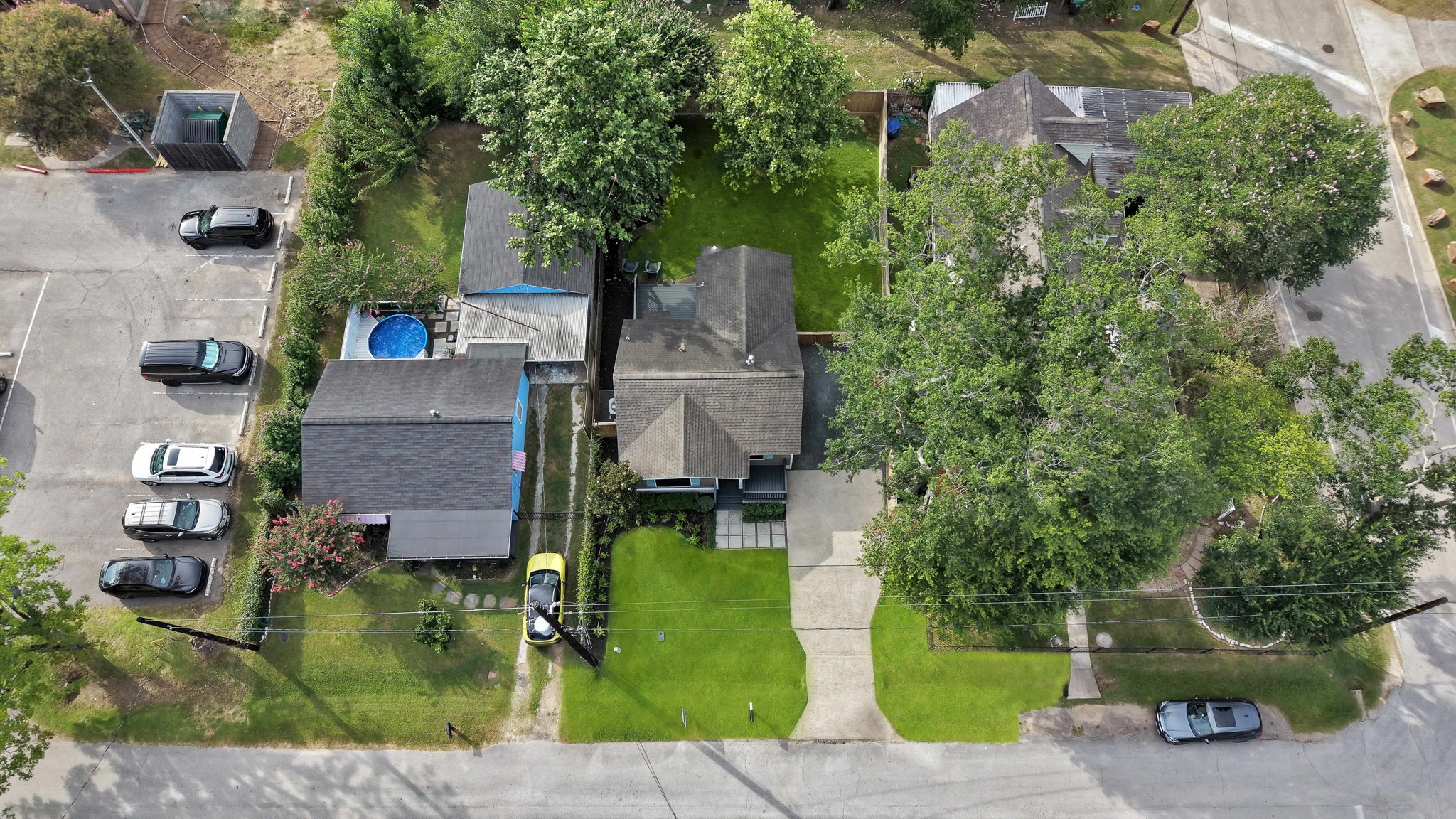 202 Fannin Street Property Photo 35