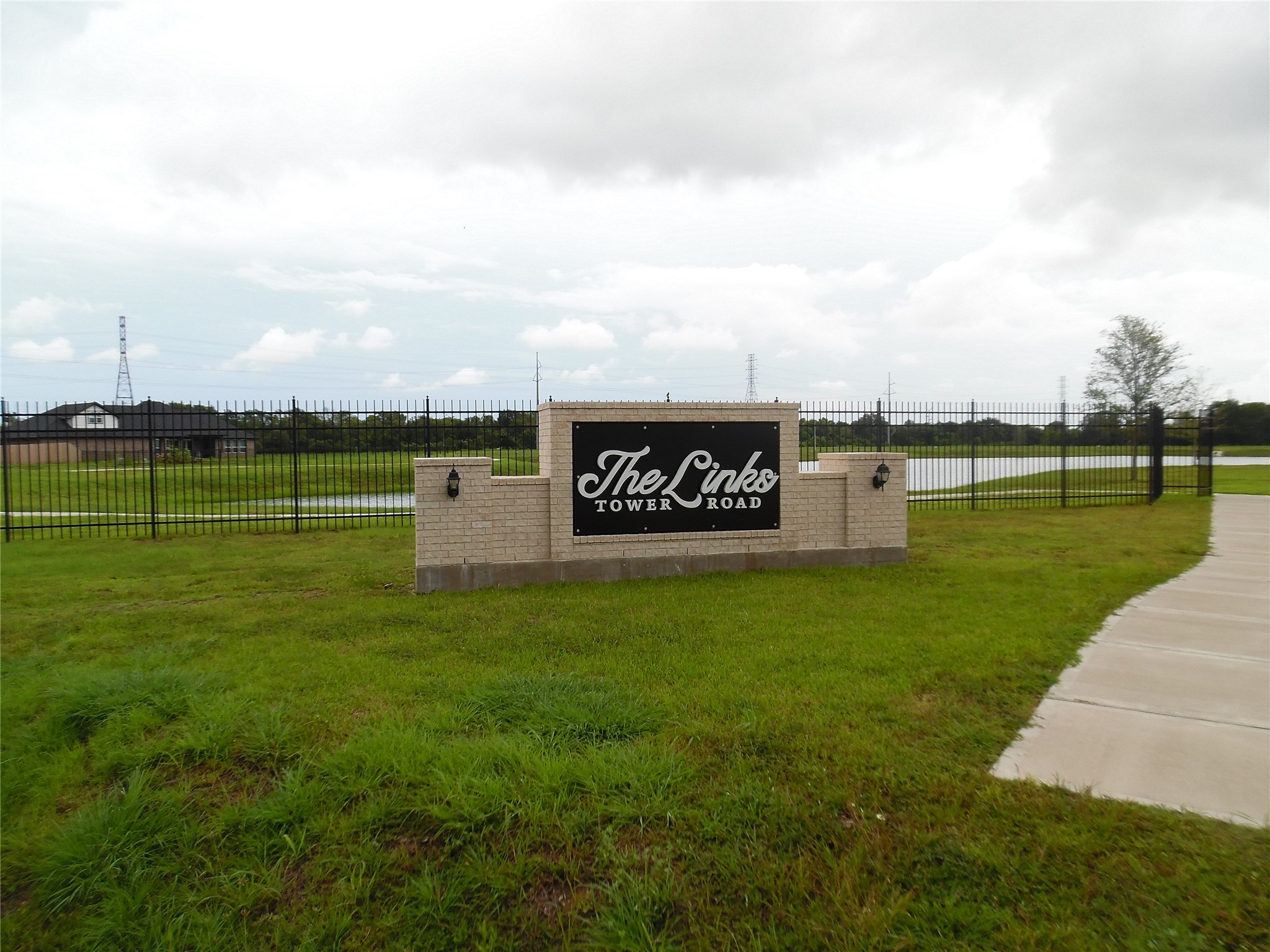 15514 Cypress Point Lane Property Photo 1