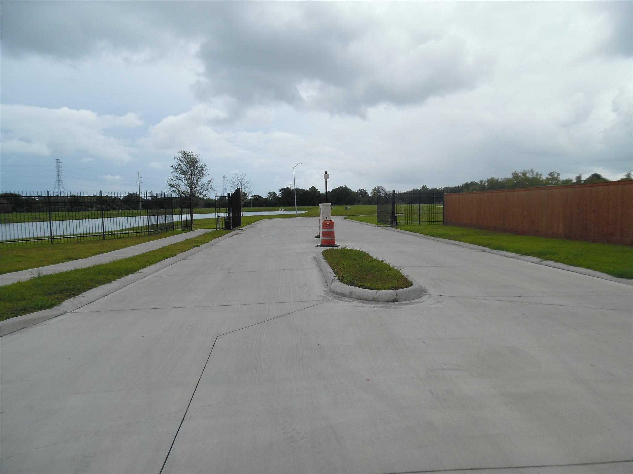 15514 Cypress Point Lane Property Photo 11