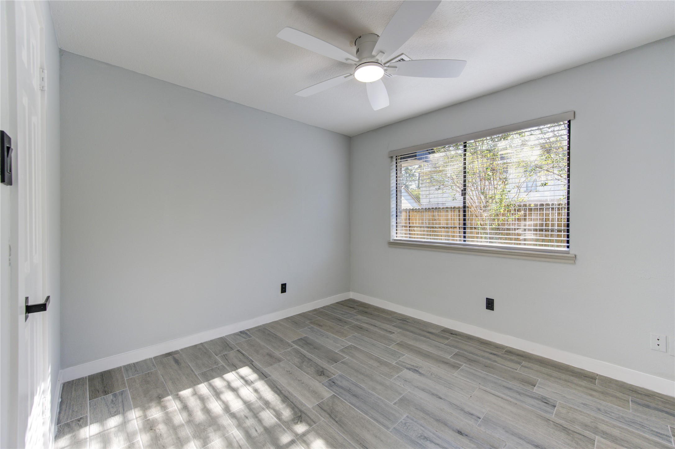 17810 Springtree Drive Property Photo 19