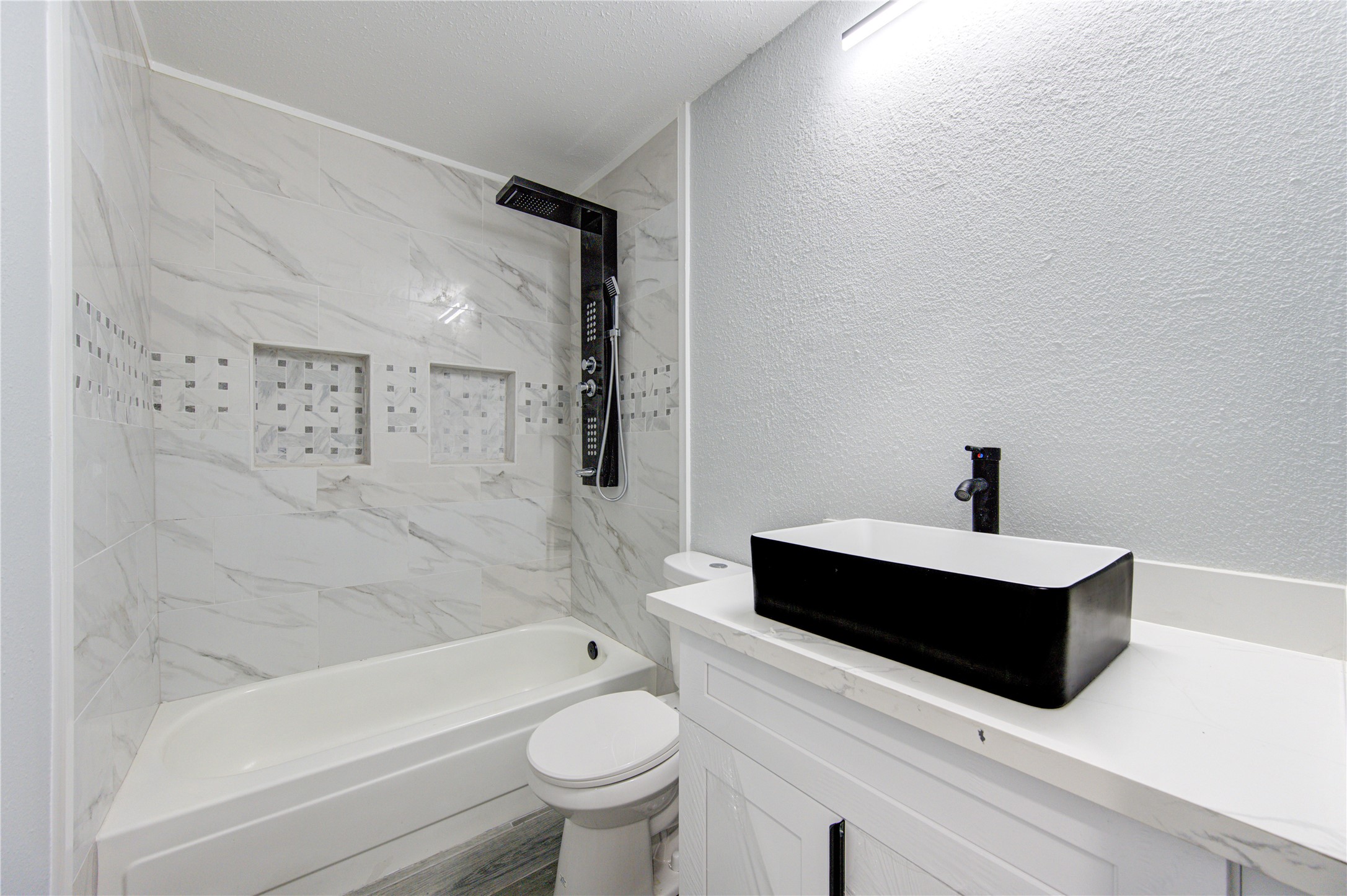 17810 Springtree Drive Property Photo 21