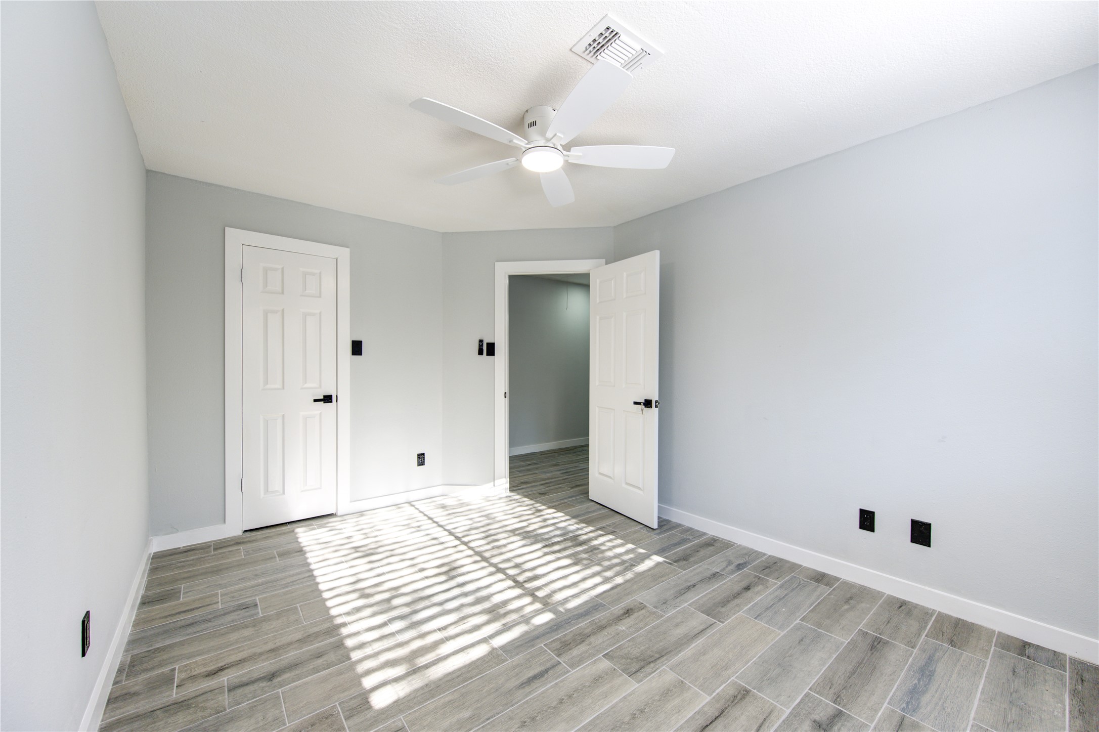 17810 Springtree Drive Property Photo 22