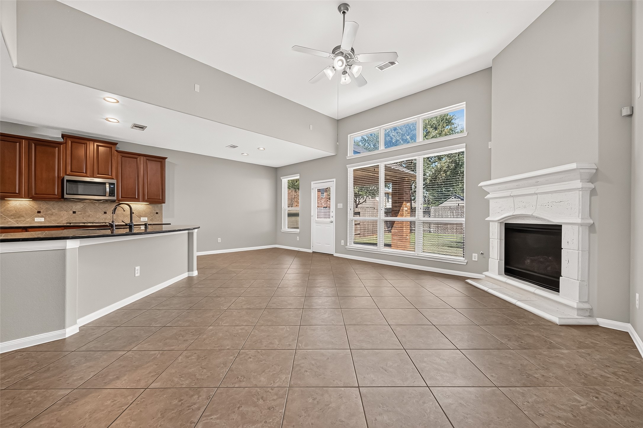 25710 Owl Landing Lane Property Photo 8