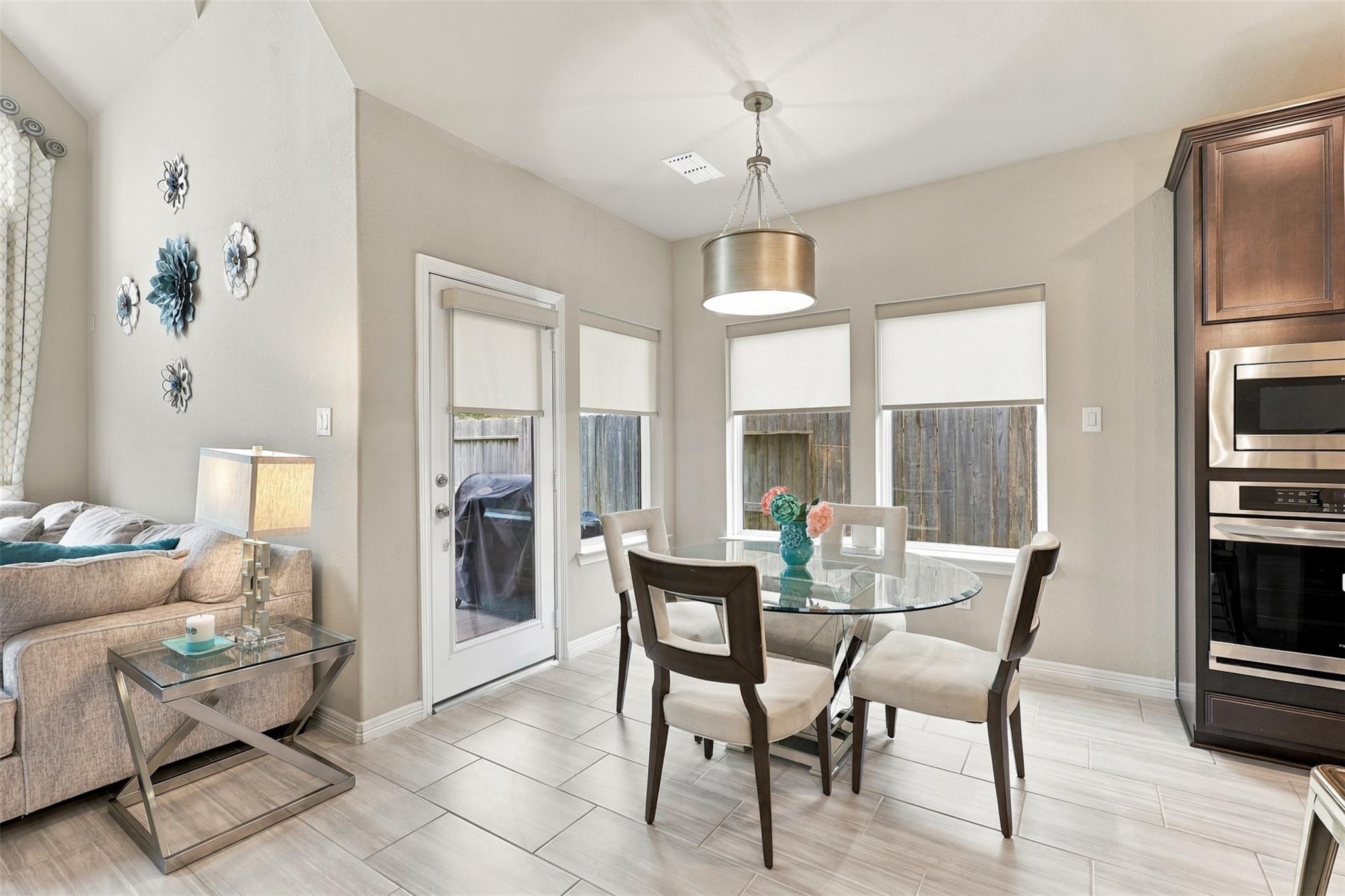 1719 Country Air Lane Property Photo 11