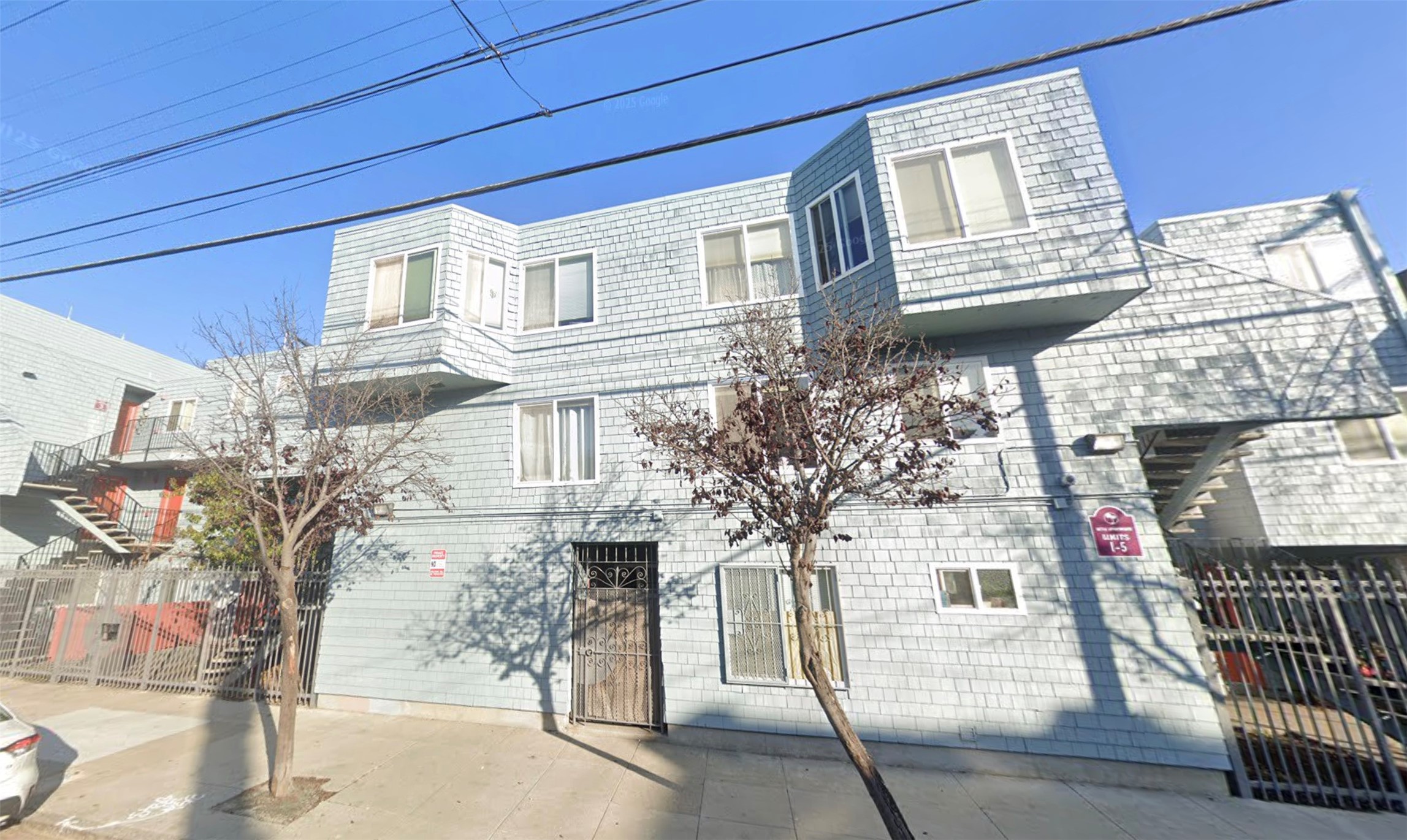 1227 Hampshire St Property Photo 2