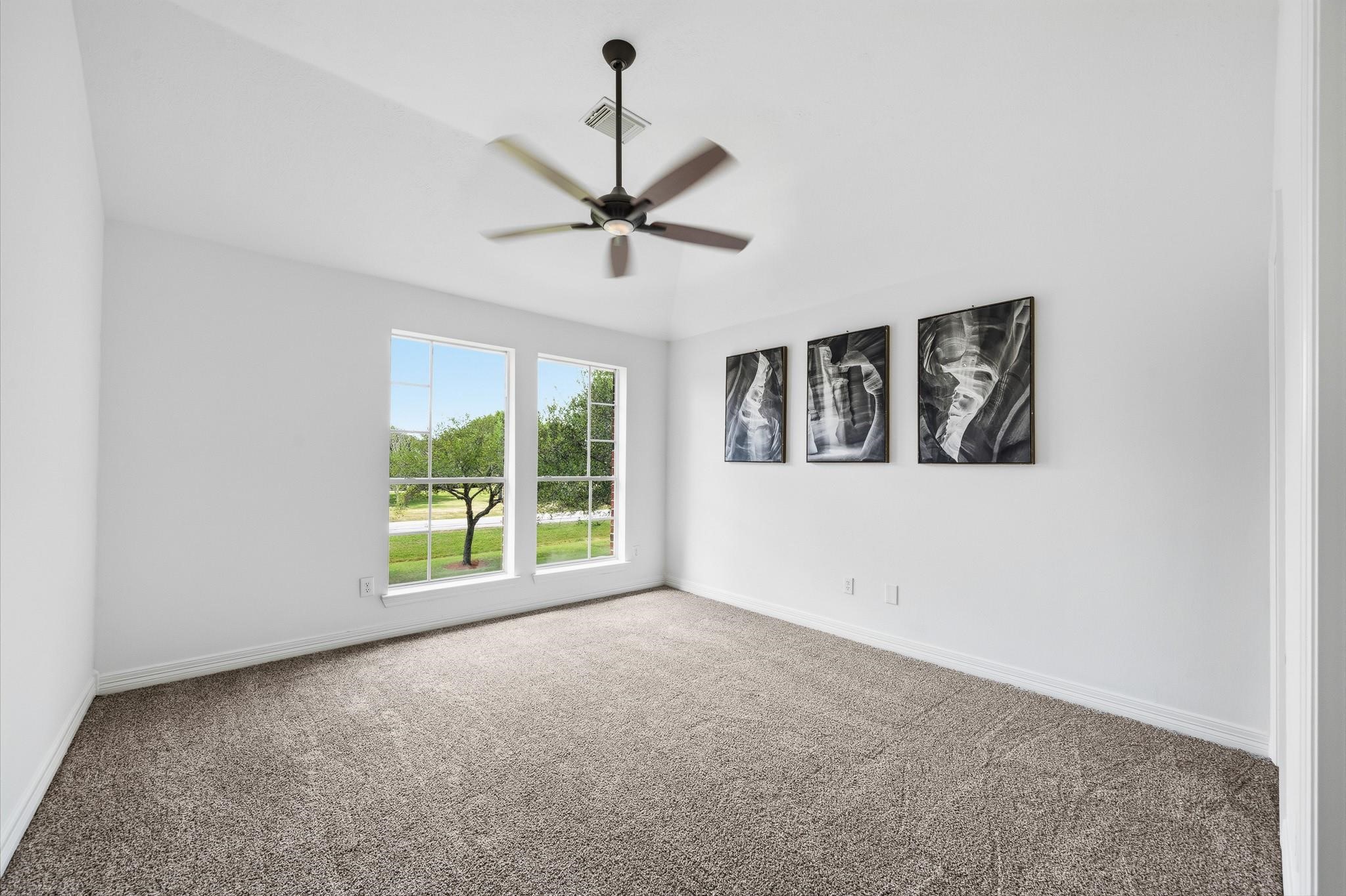 7211 Savannah Glen Lane Property Photo 12