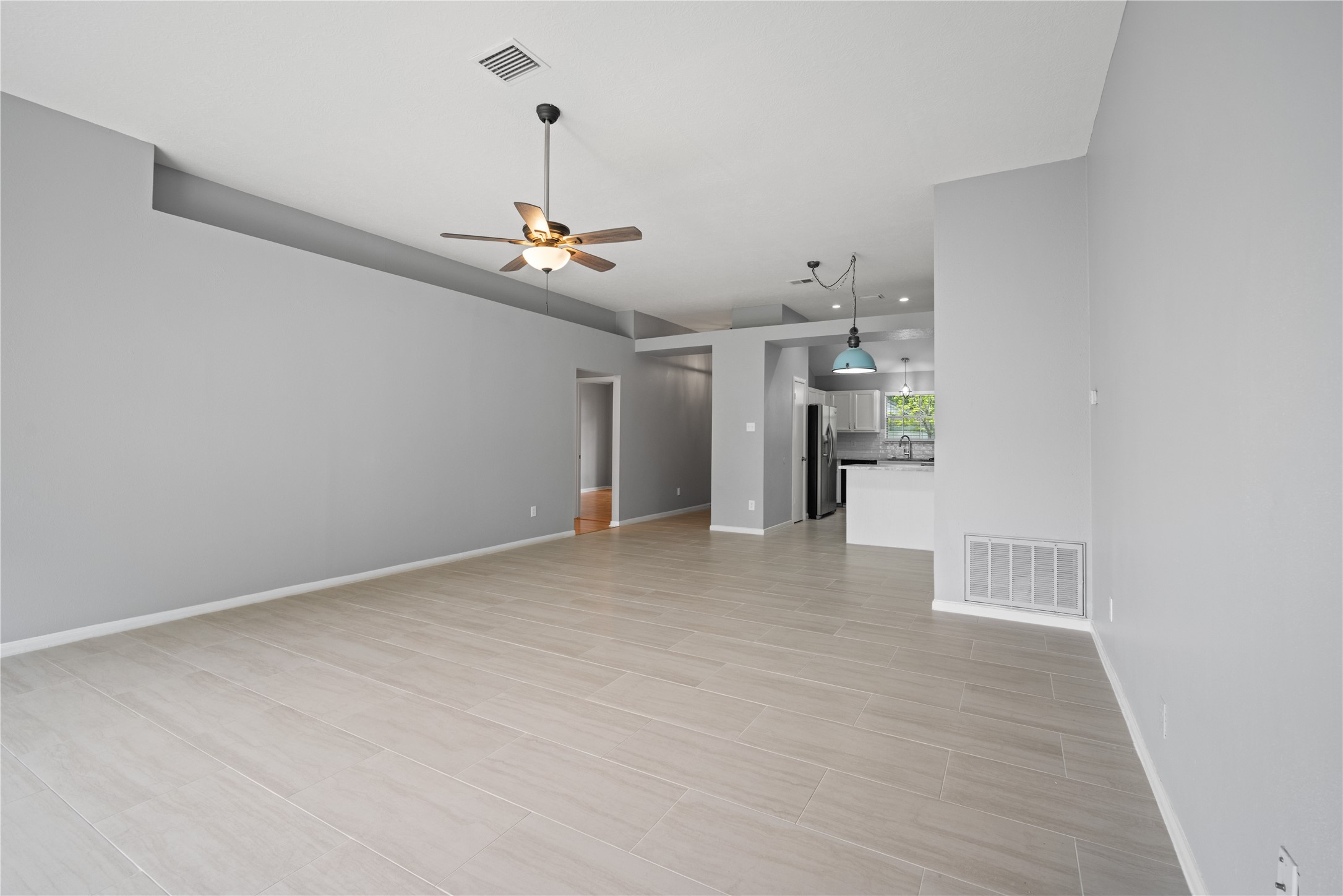 23418 Summer Pine Drive Property Photo 11