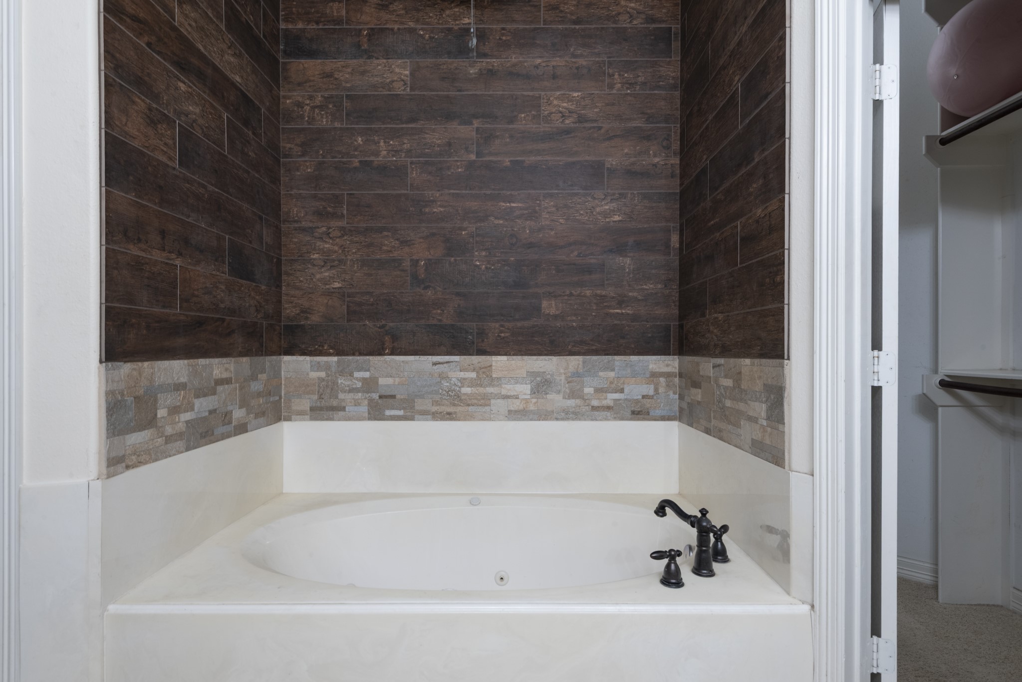 21015 Imperial Oak Drive Property Photo 24