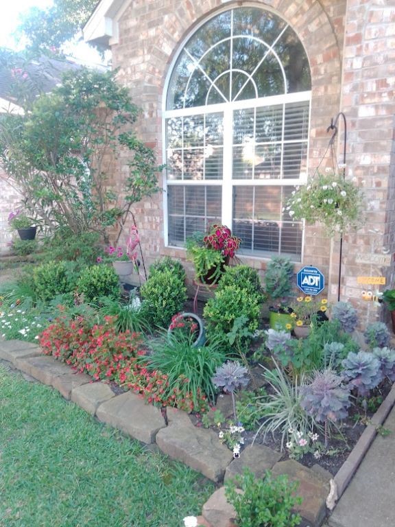 18719 Candle Park Drive Property Photo 8