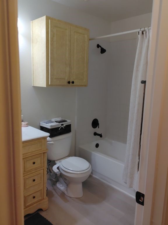 18719 Candle Park Drive Property Photo 40