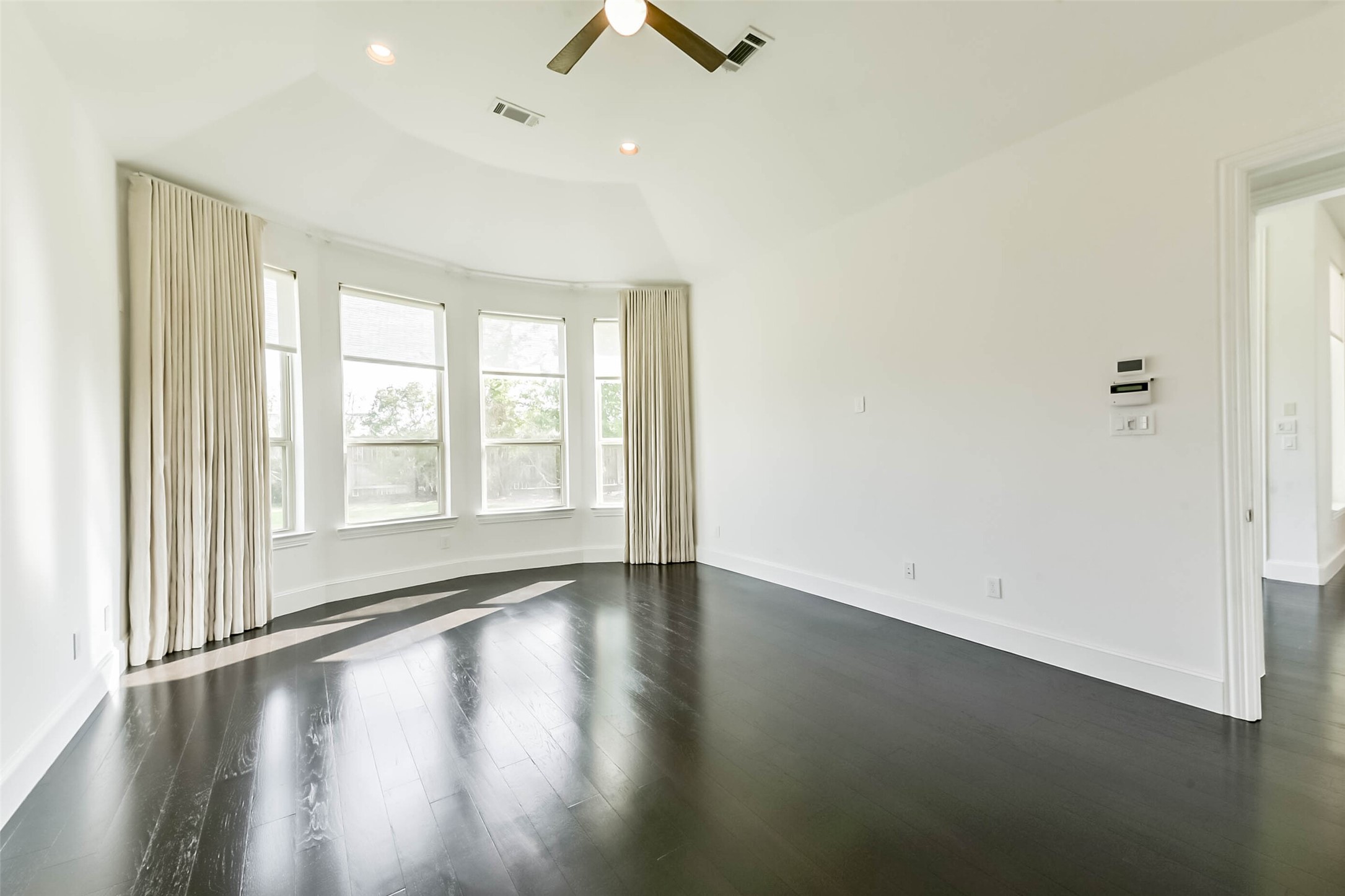21103 Falling Dawn Drive Property Photo 25