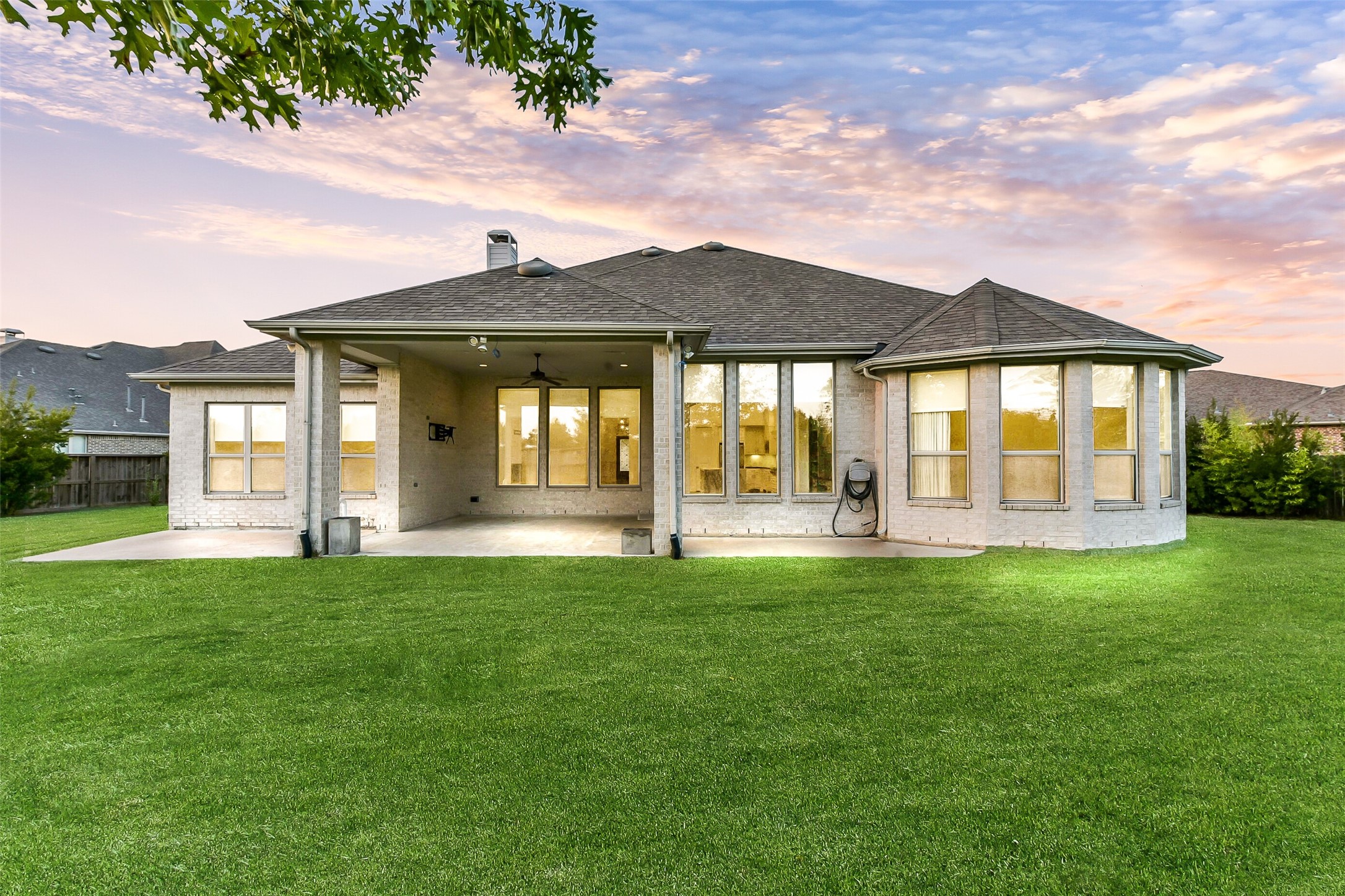 21103 Falling Dawn Drive Property Photo 41