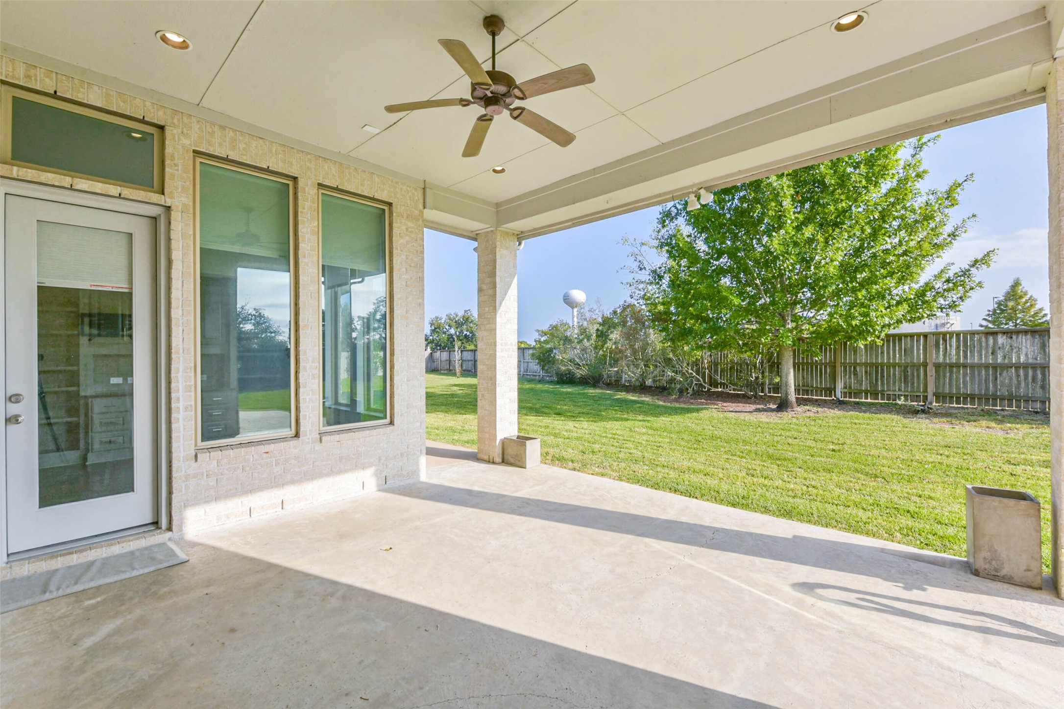 21103 Falling Dawn Drive Property Photo 44