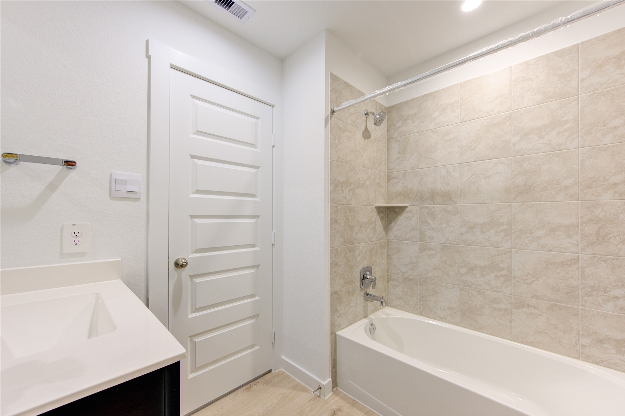 8038 Tropea Drive Property Photo 8