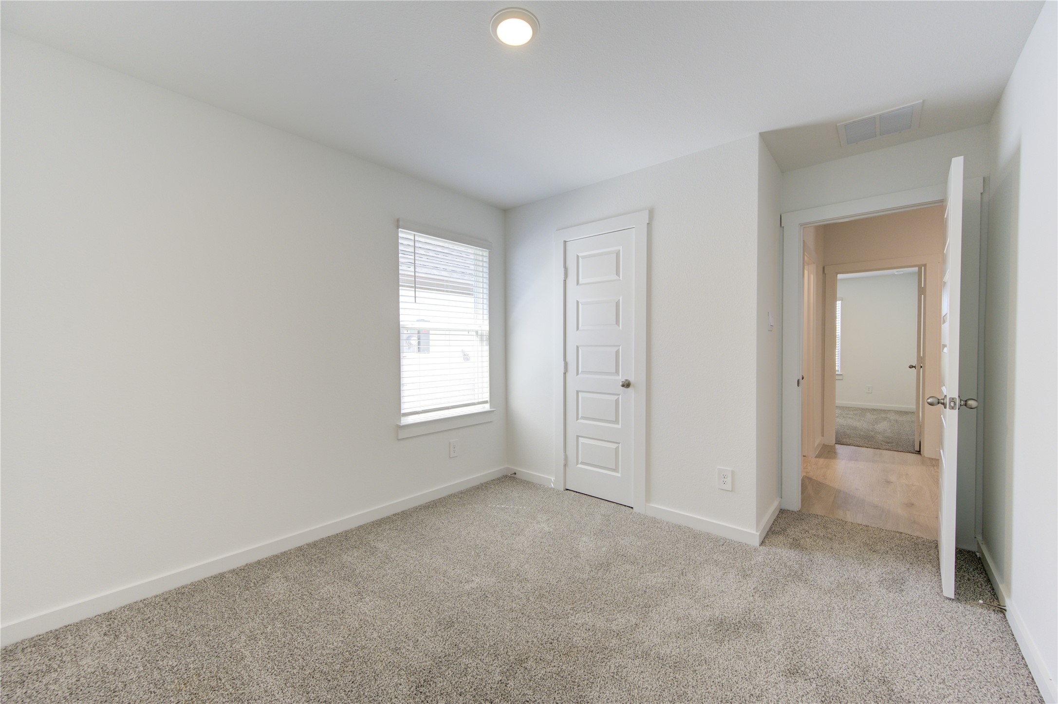 8038 Tropea Drive Property Photo 10