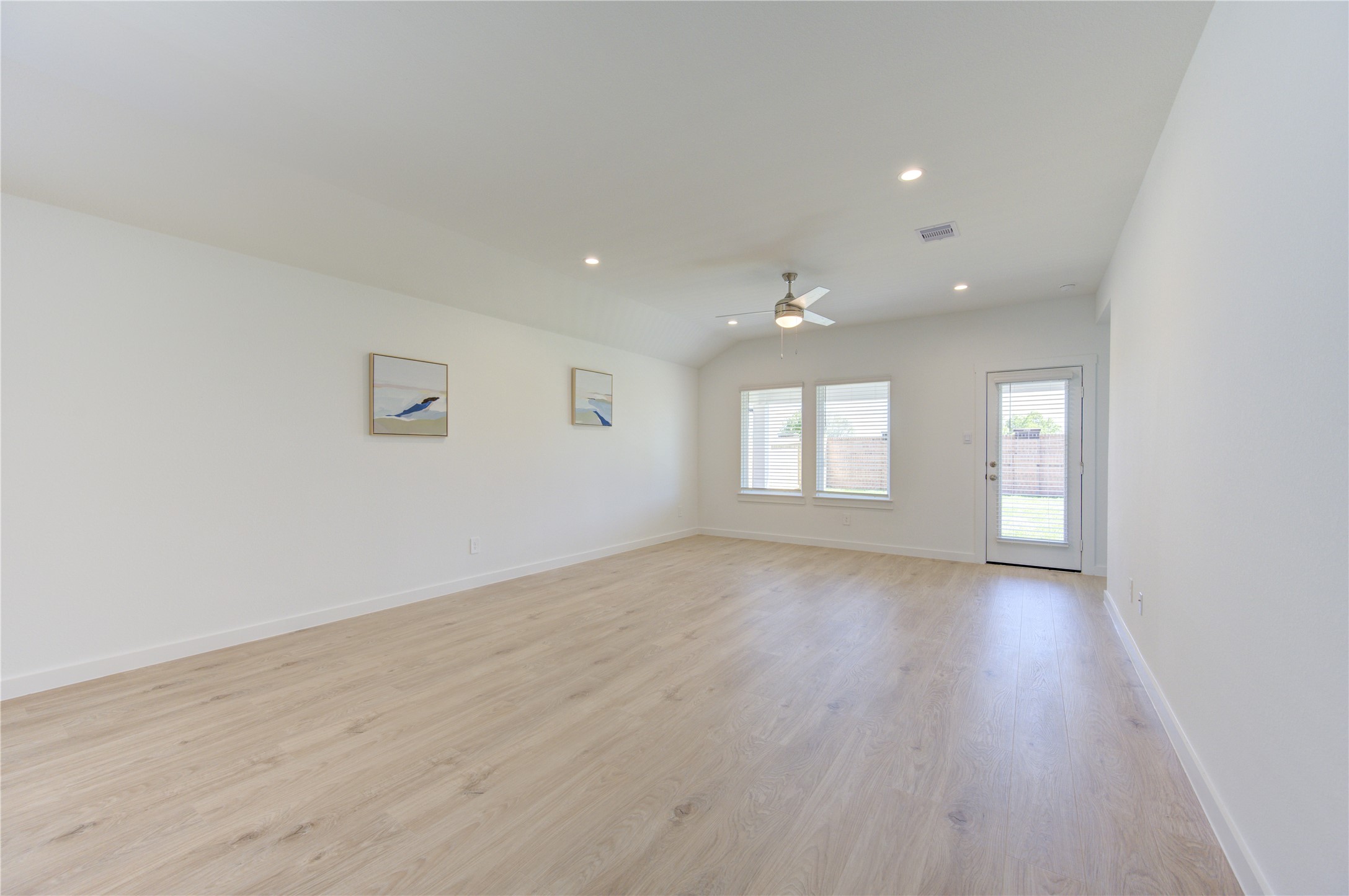 8038 Tropea Drive Property Photo 23