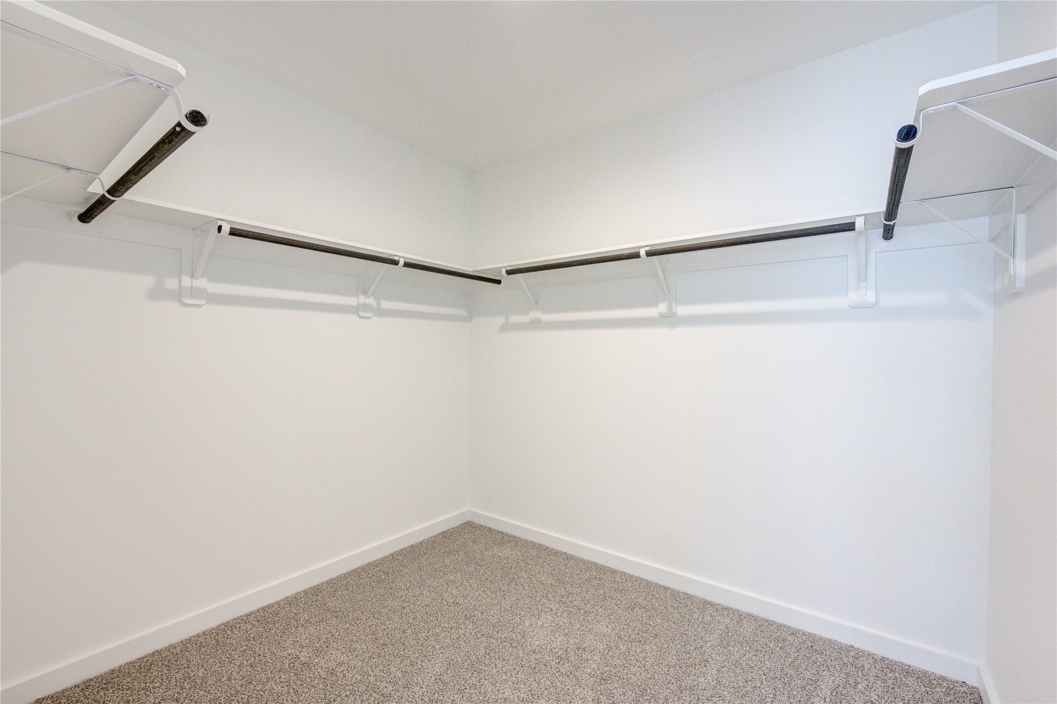 8038 Tropea Drive Property Photo 32