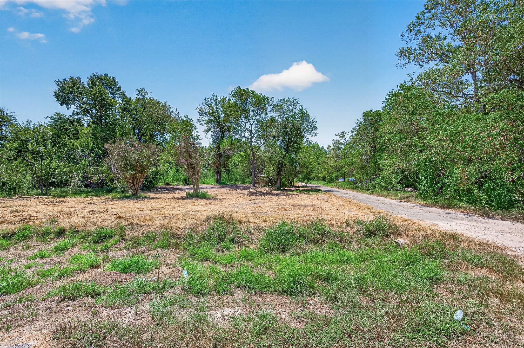 3126 Henson Road Property Photo 3