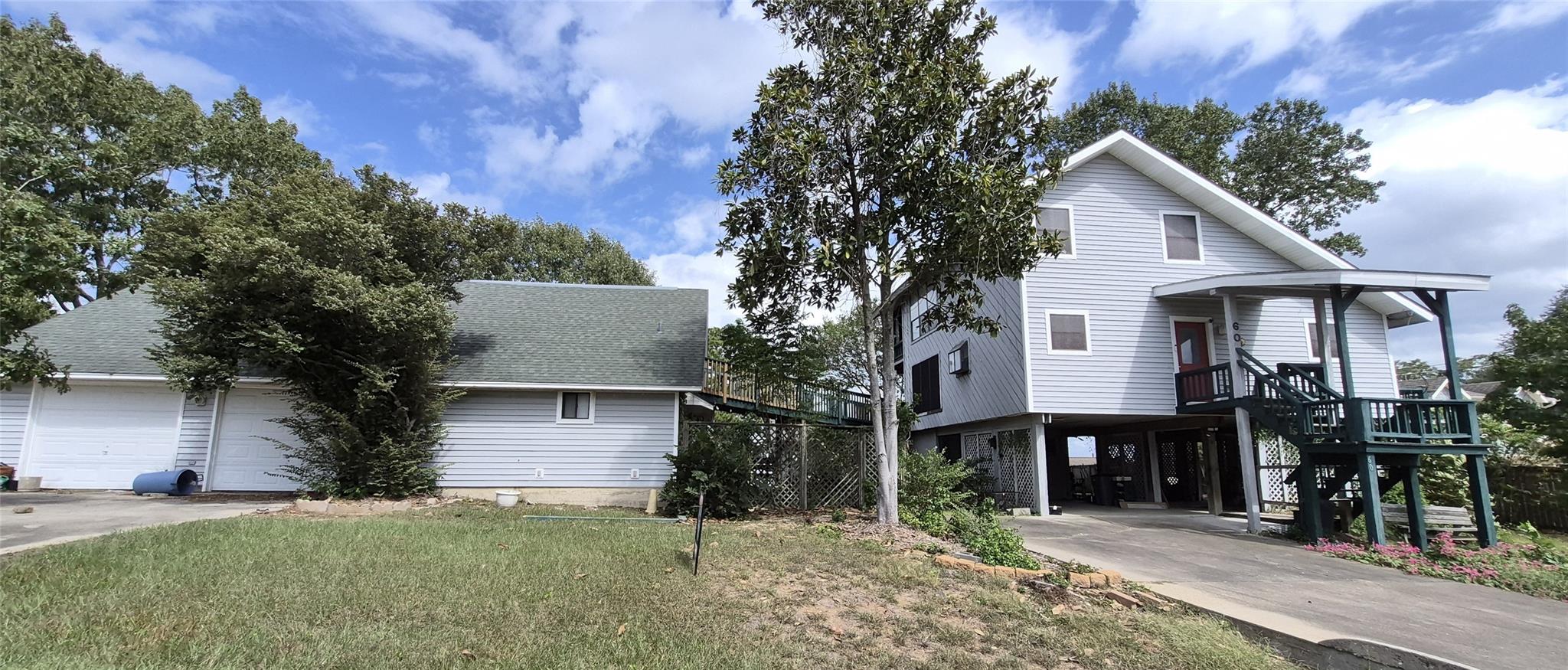 60 Hillcrest Drive Property Photo 2