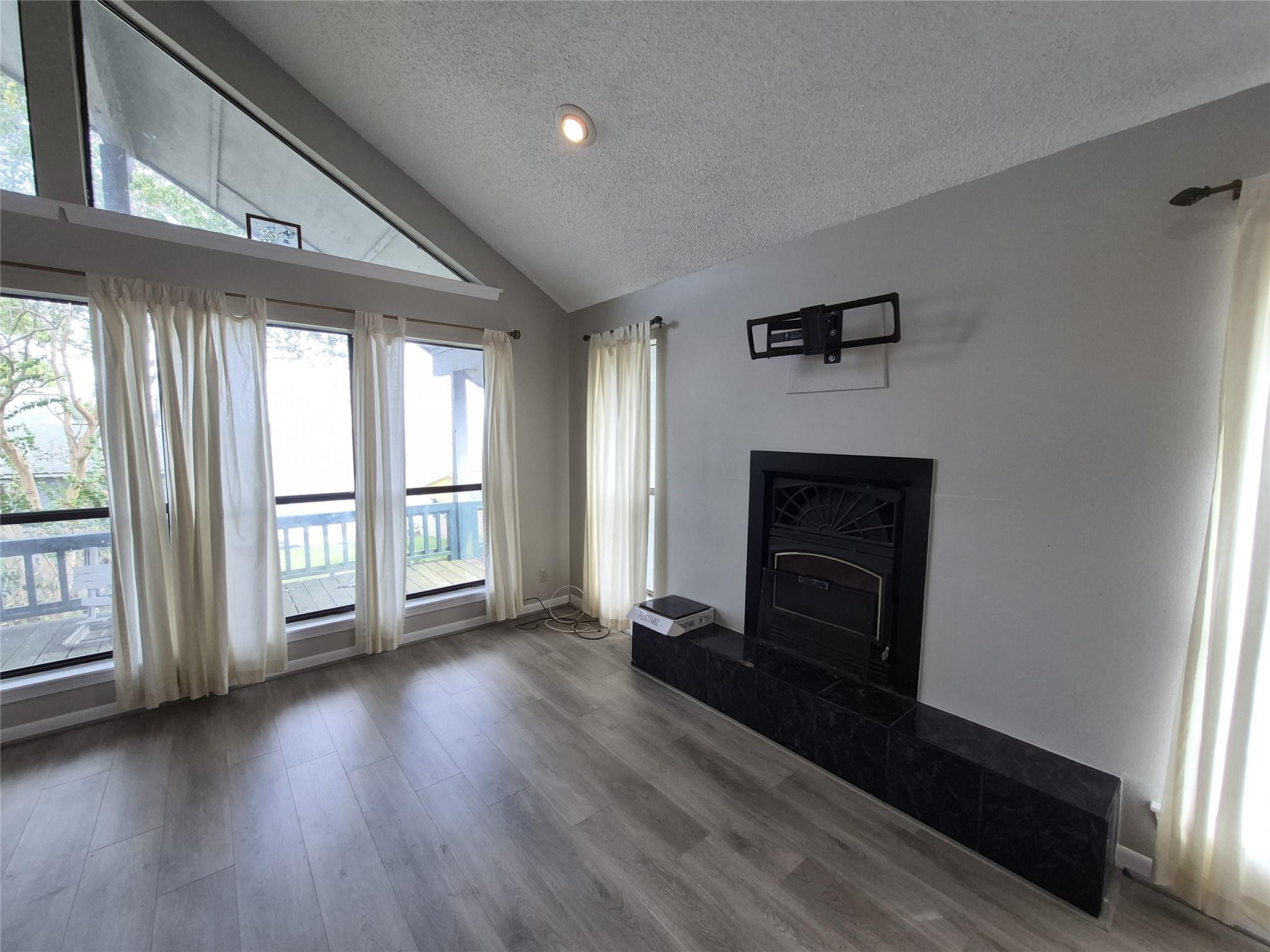 60 Hillcrest Drive Property Photo 20