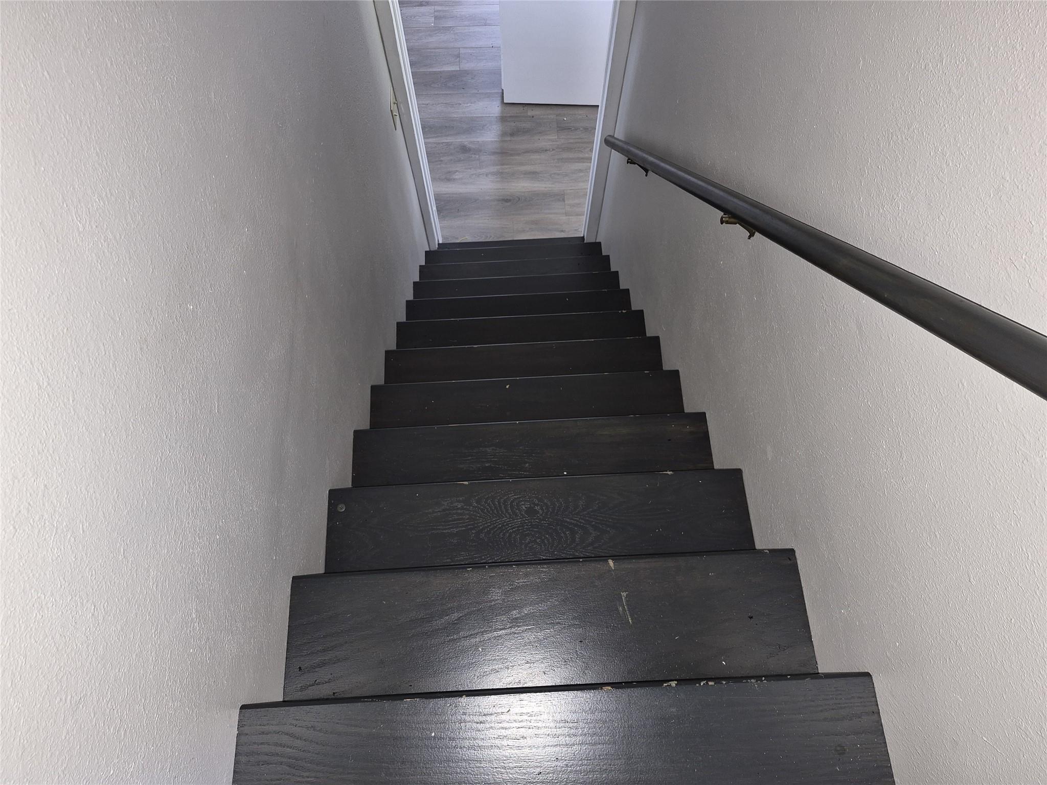 60 Hillcrest Drive Property Photo 23