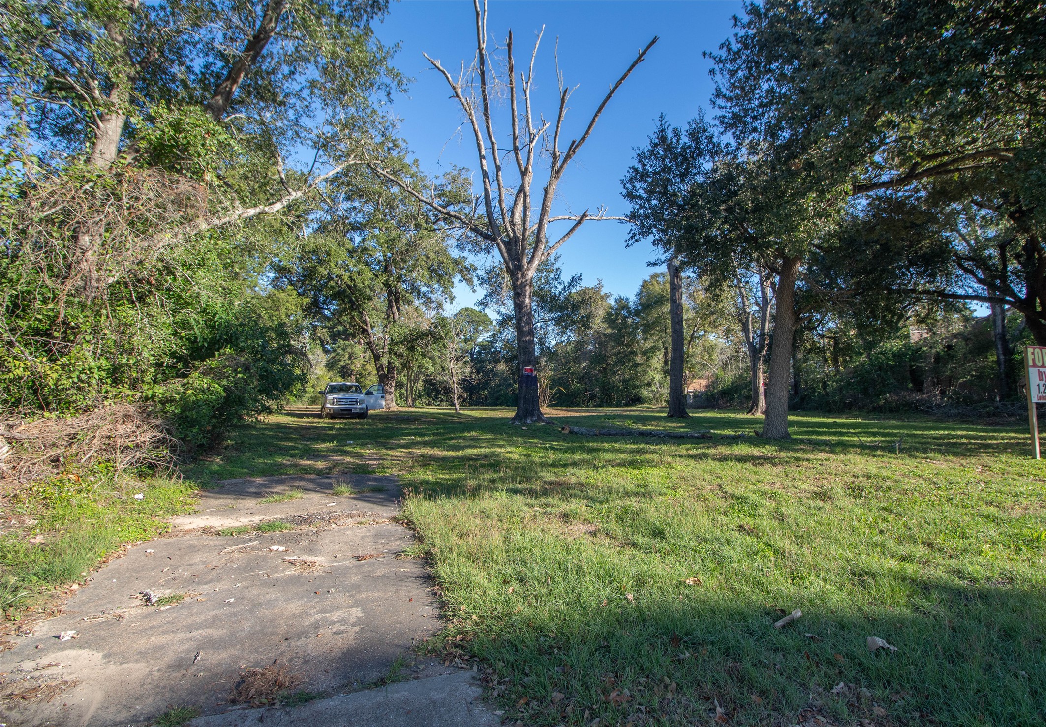 1400 W Church Street Property Photo 4