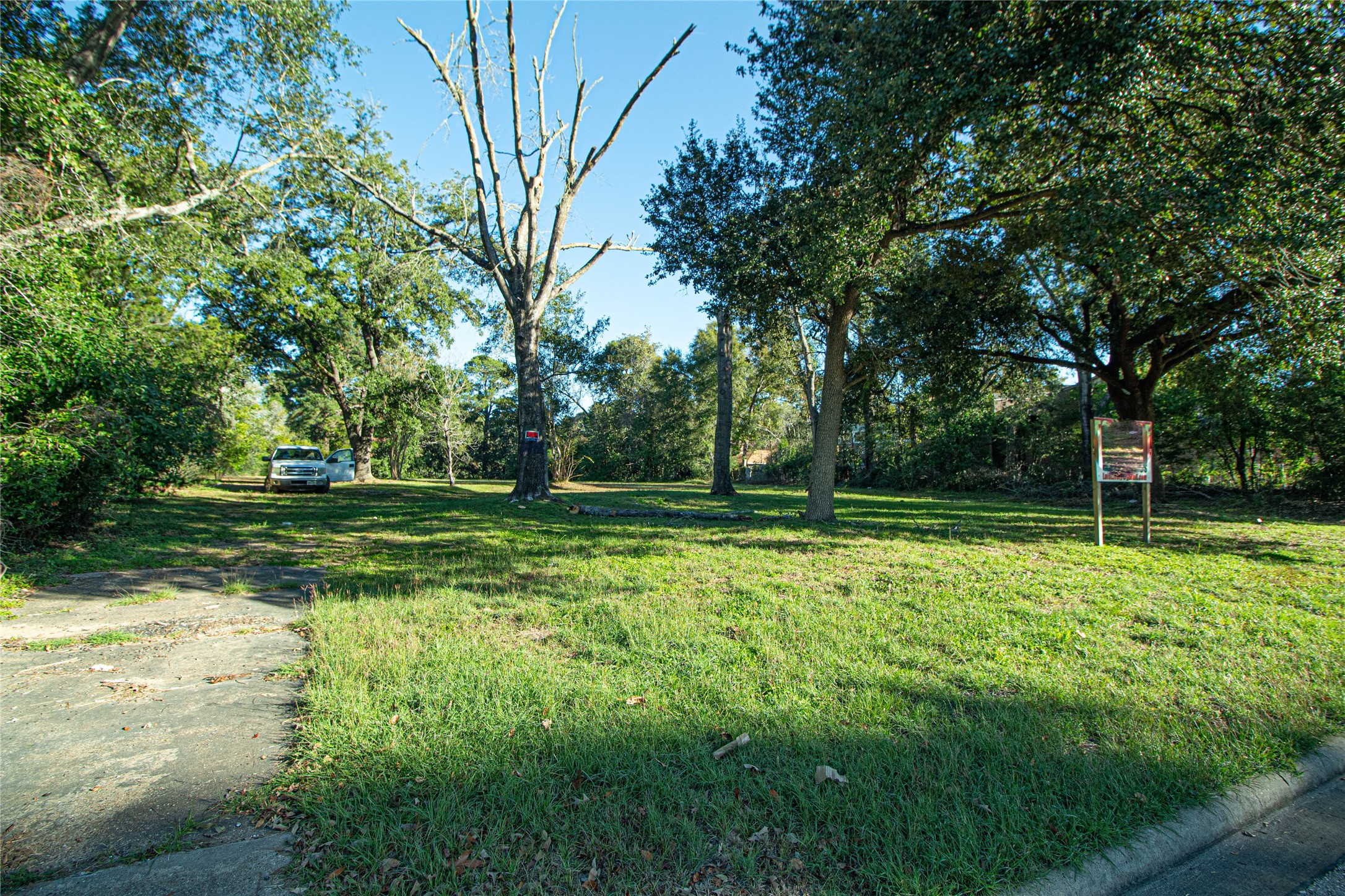 1400 W Church Street Property Photo 7