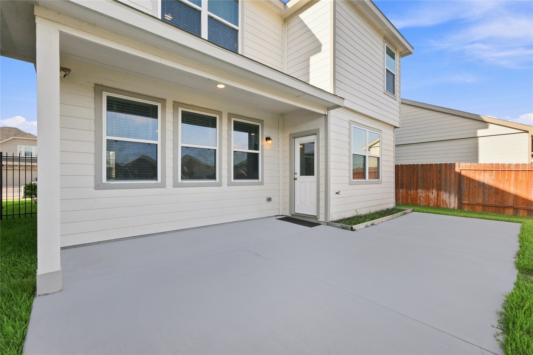24703 Signorelli Way Property Photo 37