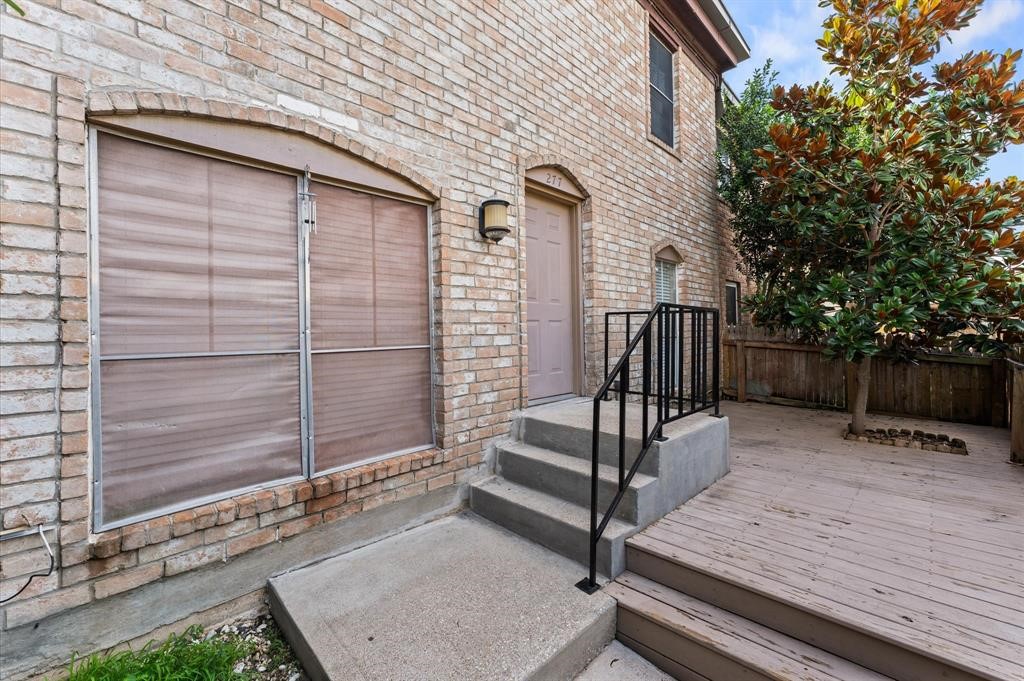 811 Threadneedle Street 277 Property Photo 3
