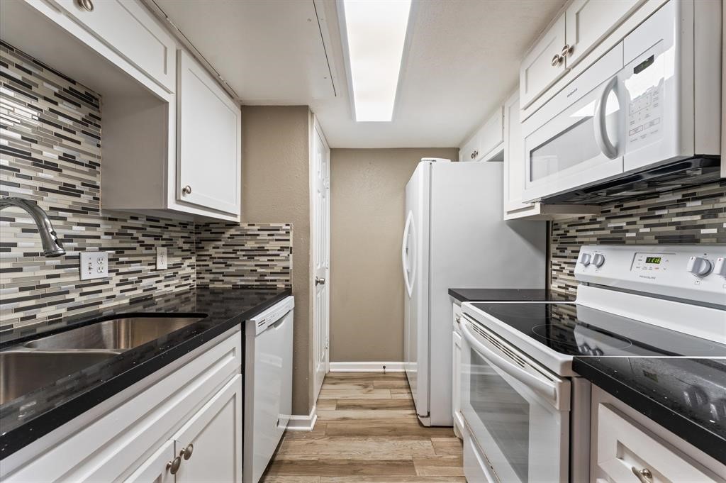 811 Threadneedle Street 277 Property Photo 8