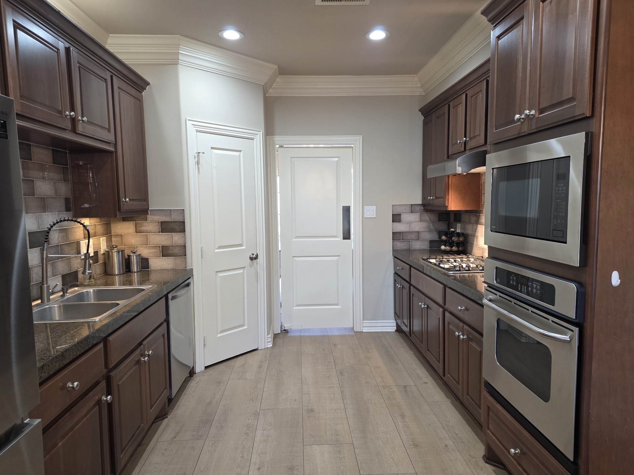 14454 Summerleaf Lane Property Photo 11