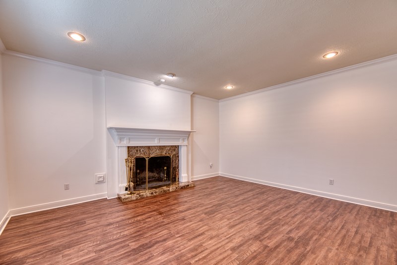 3403 Driftwood Court Property Photo 9