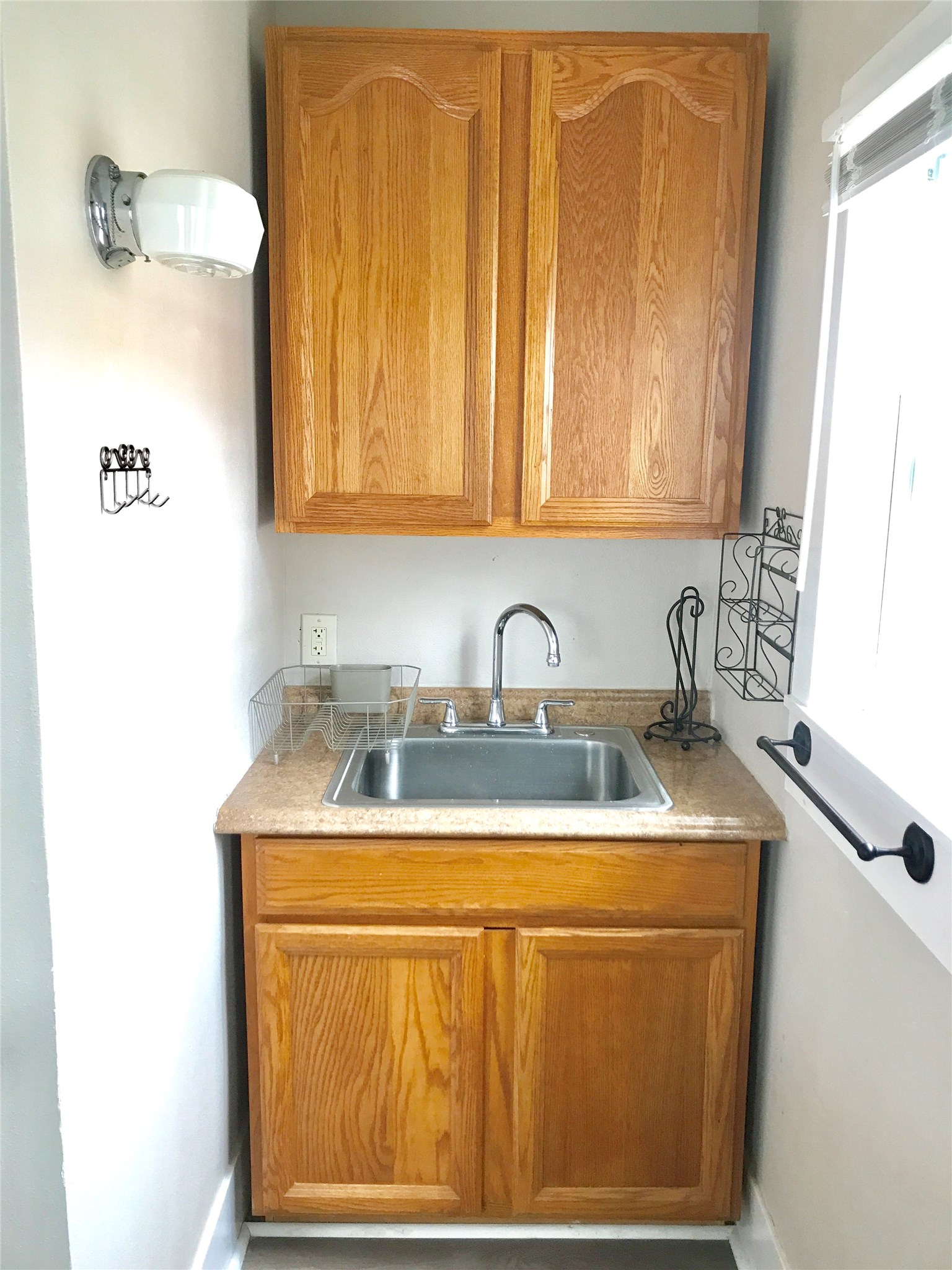 4025 Avenue R Property Photo 8