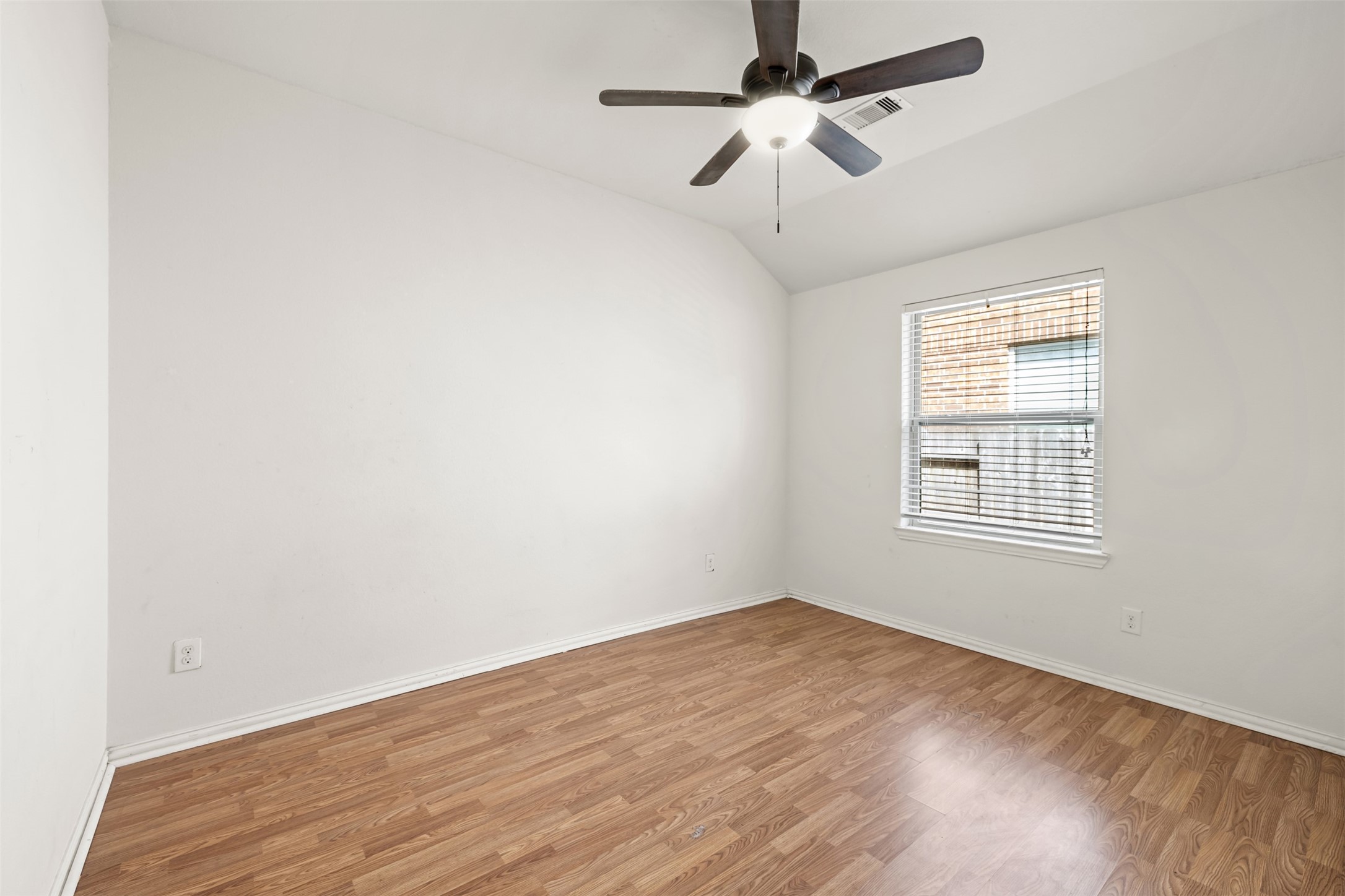 8410 Green Paseo Place Property Photo 7