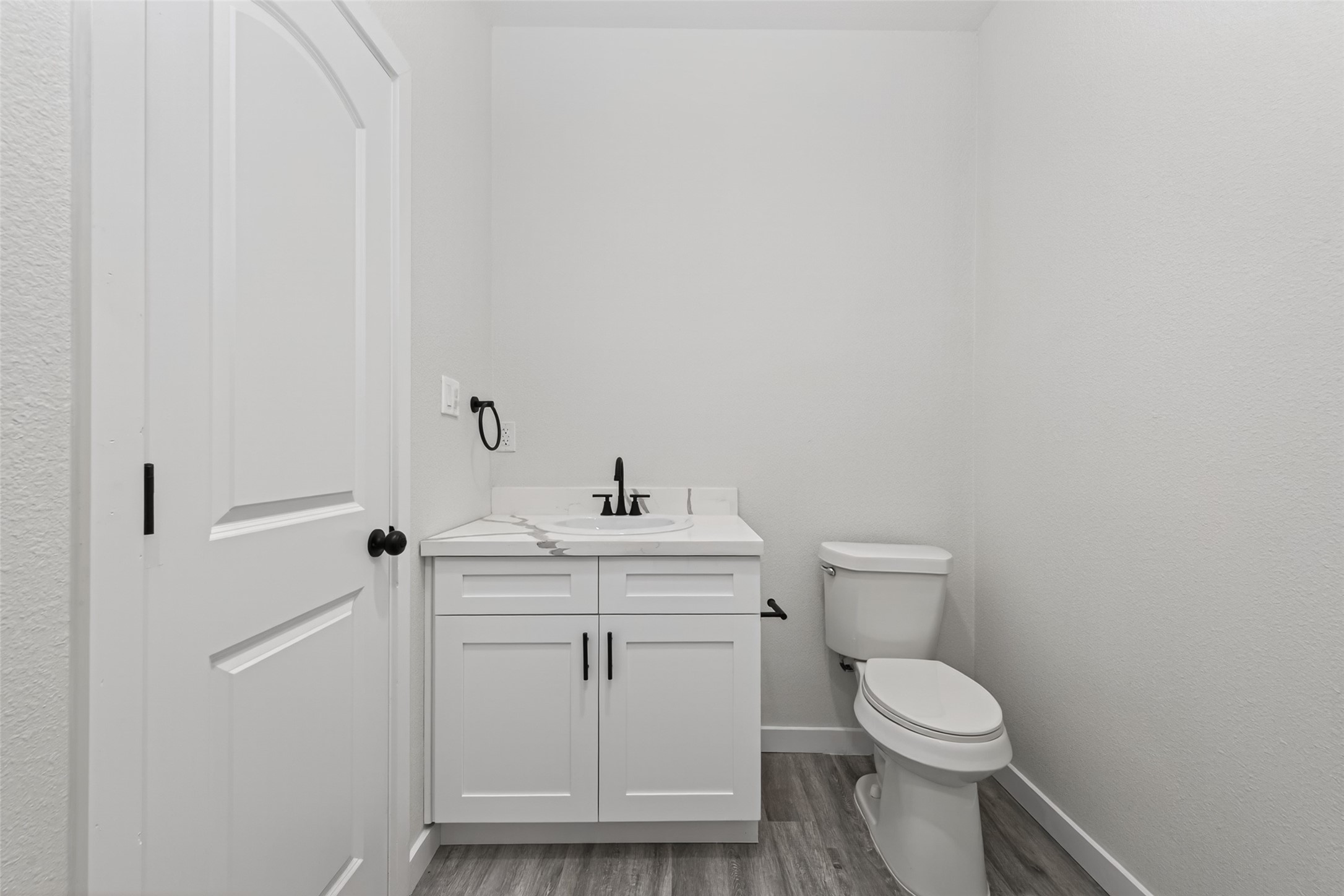 6921 Road 5503 Property Photo 18